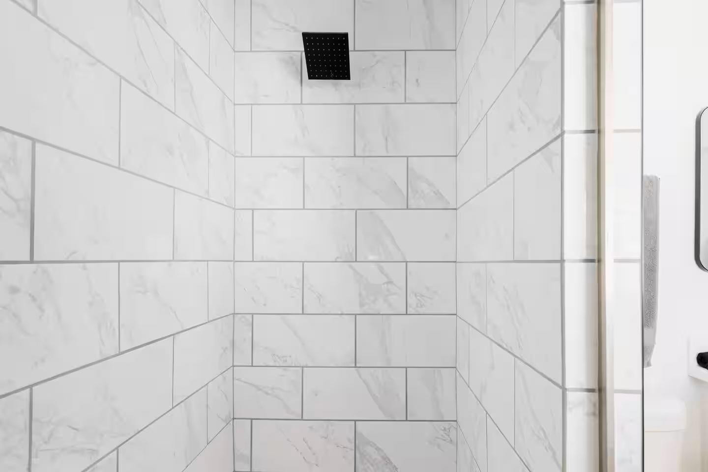 8447 E Vernon Avenue