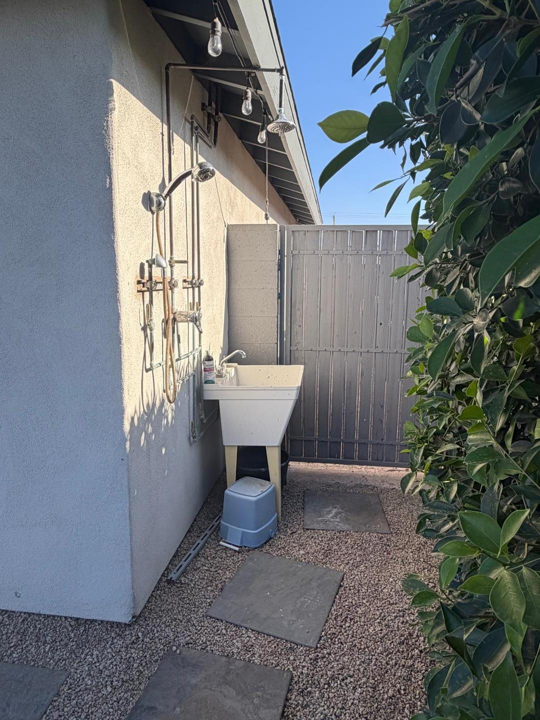 8518 E Mariposa Drive