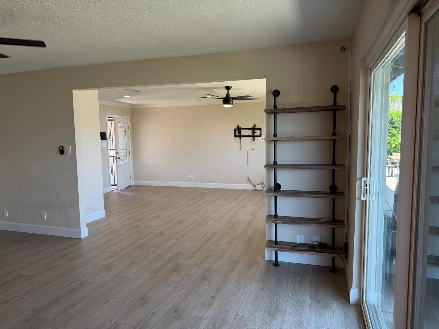8518 E Mariposa Drive