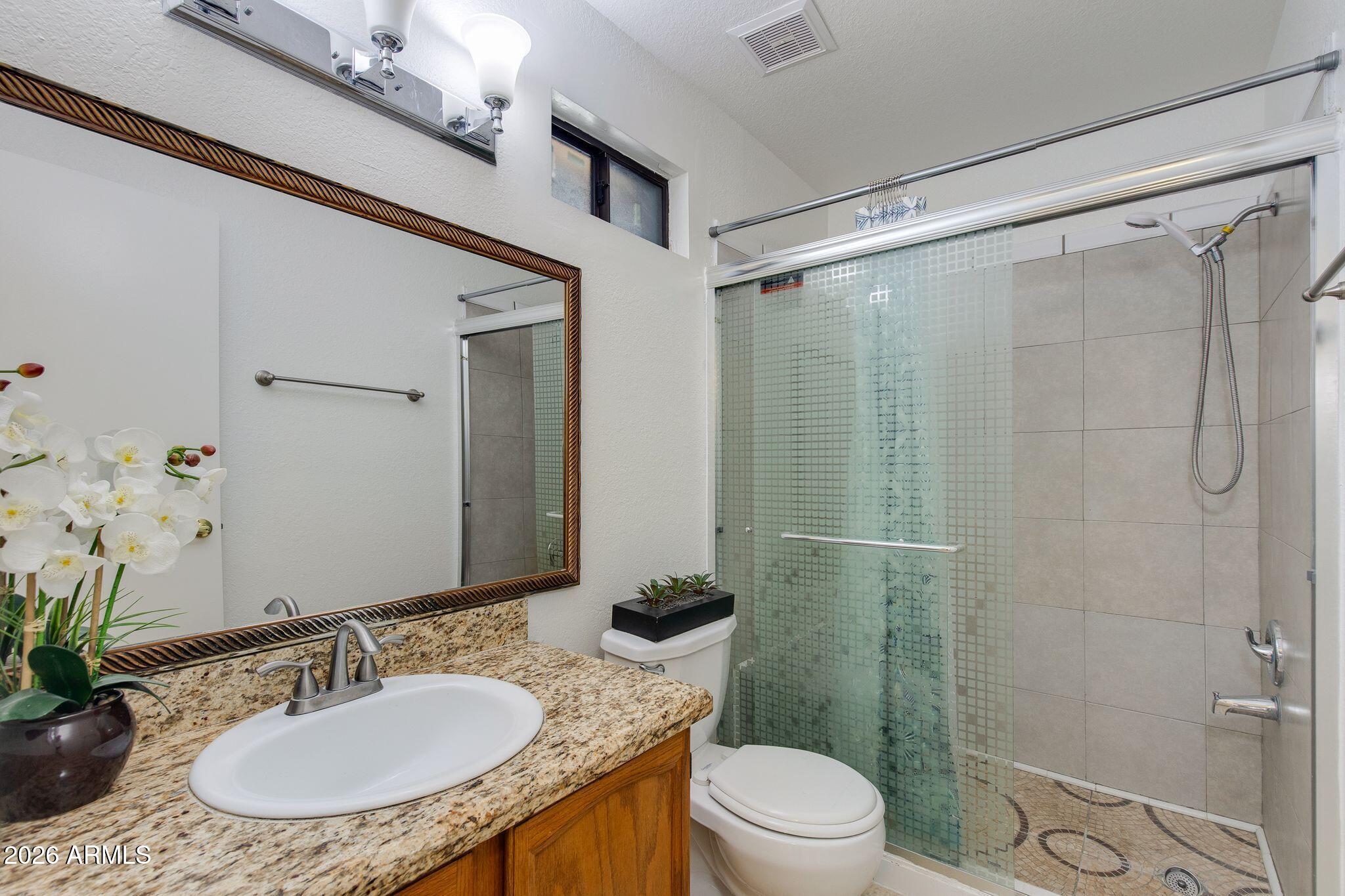 143 W MICHELLE Drive