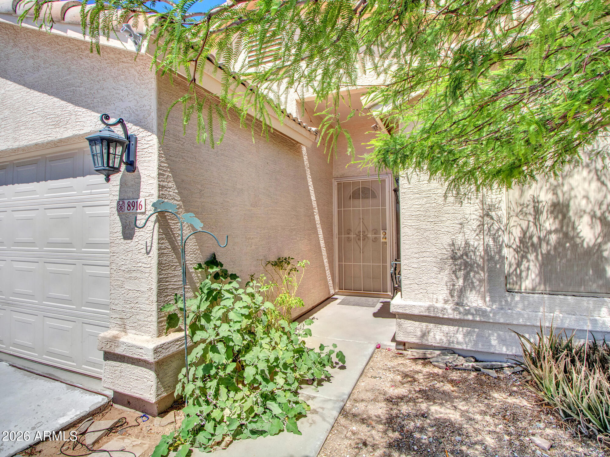 8918 W Deanna Drive