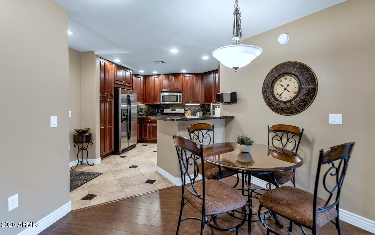 5450 E DEER VALLEY Drive 4218