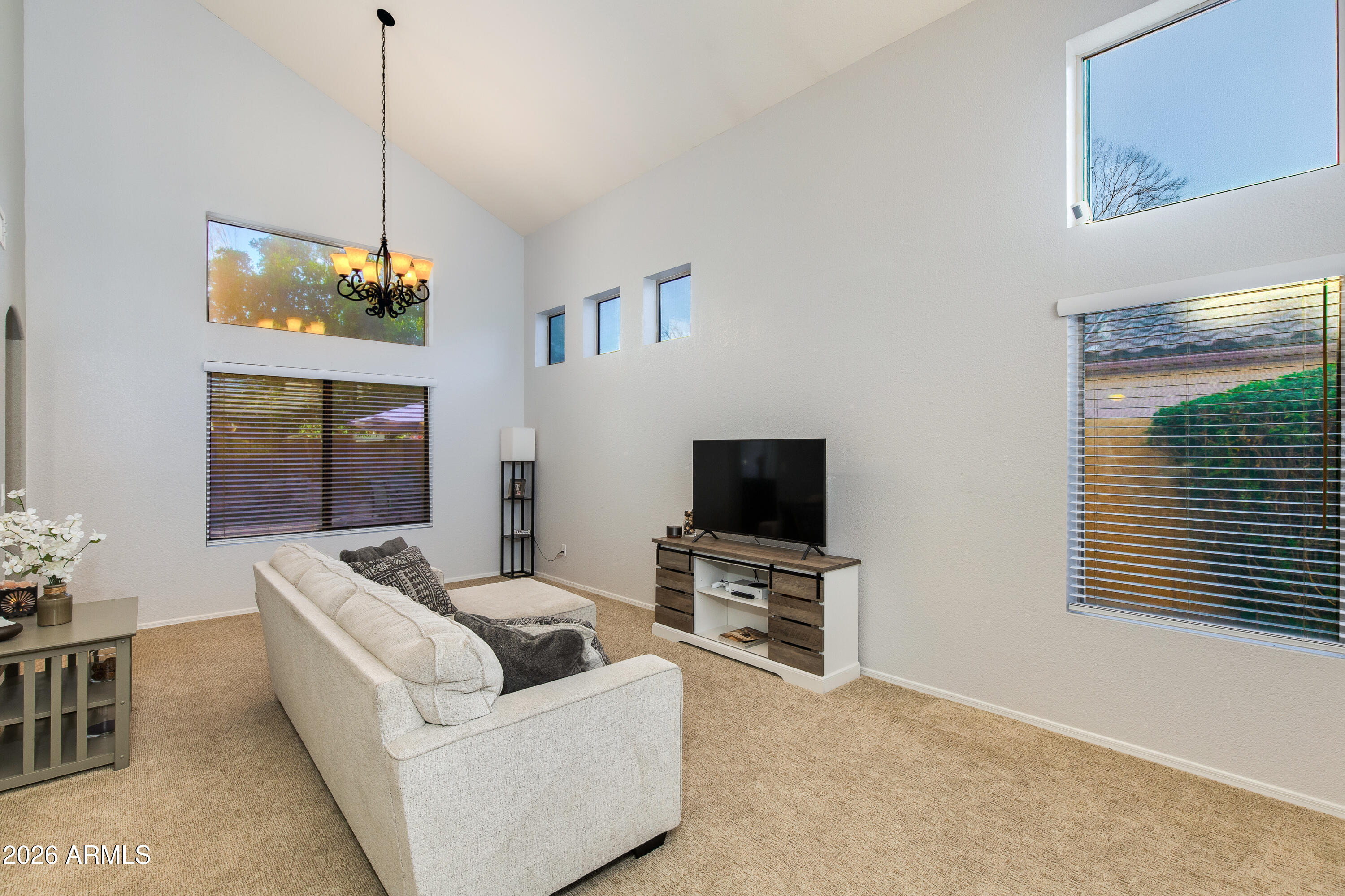1163 W VAUGHN Avenue