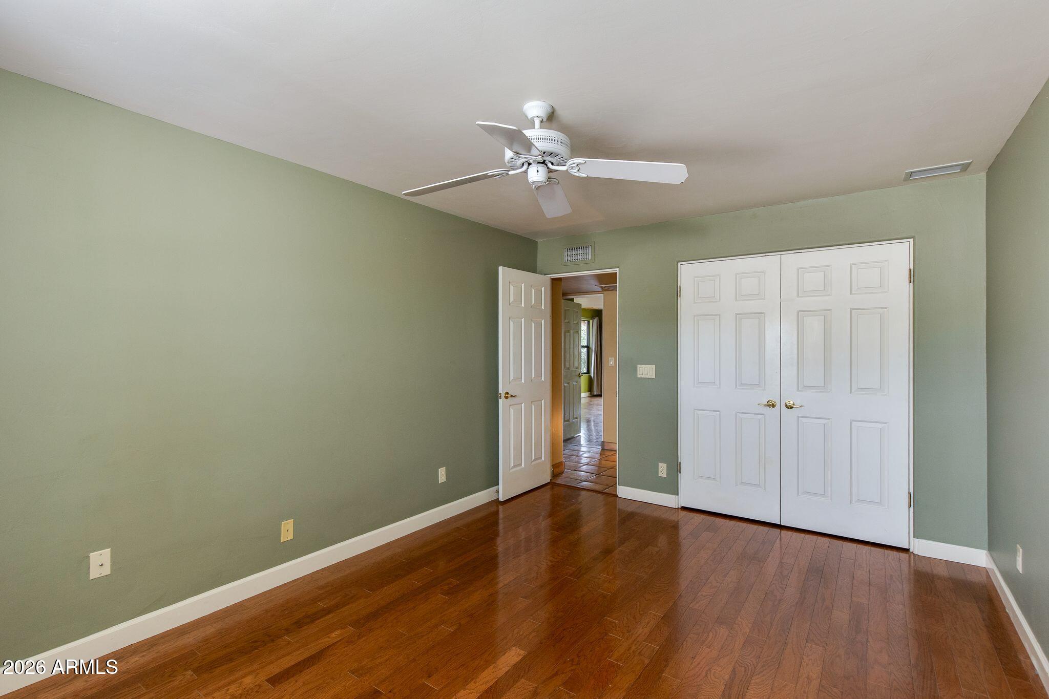 1569 W El Caminito Drive