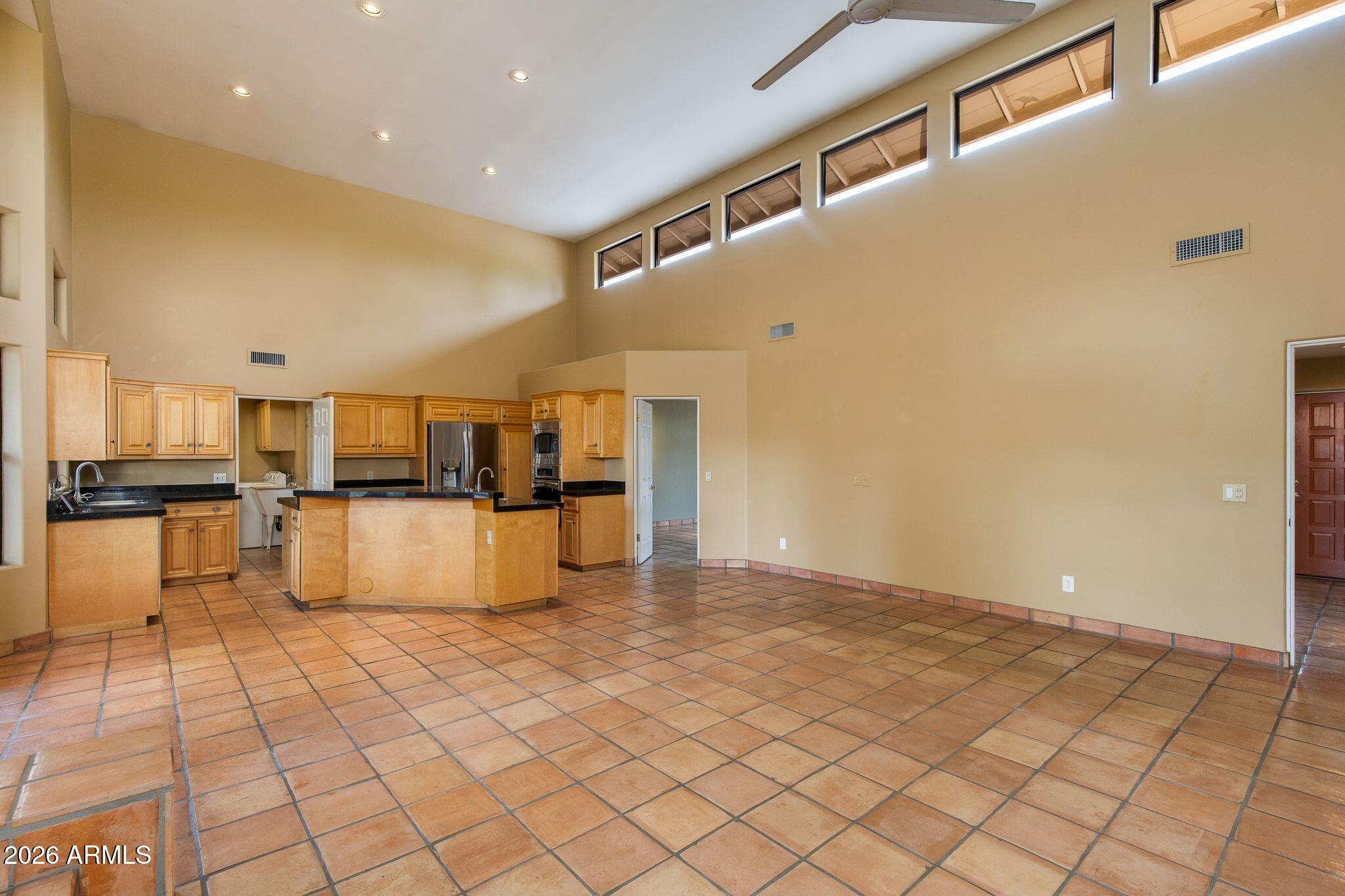 1569 W El Caminito Drive