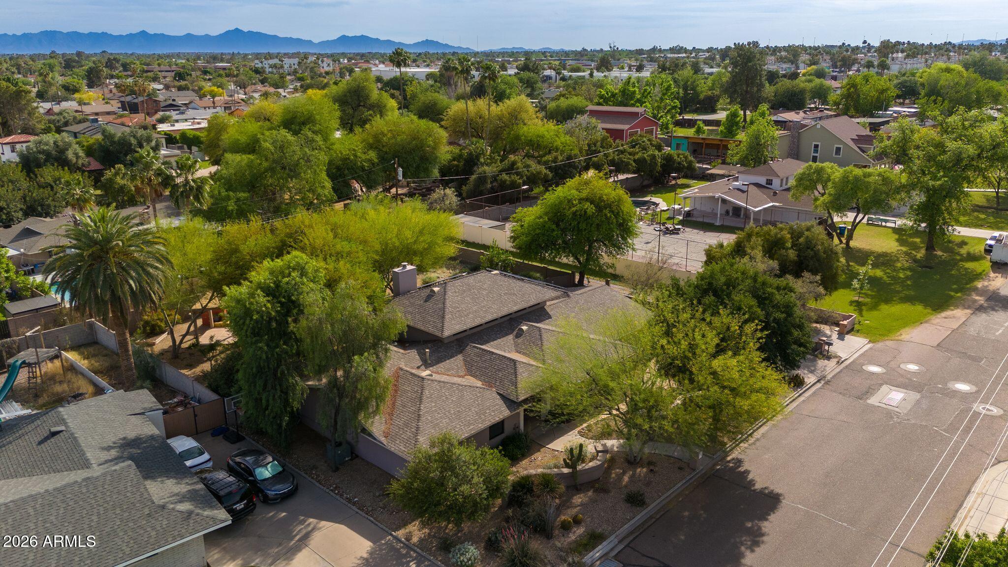 1569 W El Caminito Drive