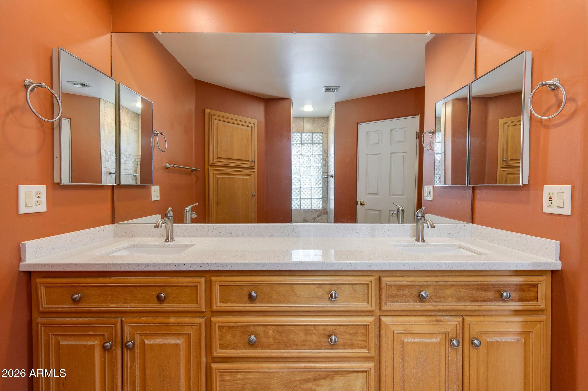 1569 W El Caminito Drive