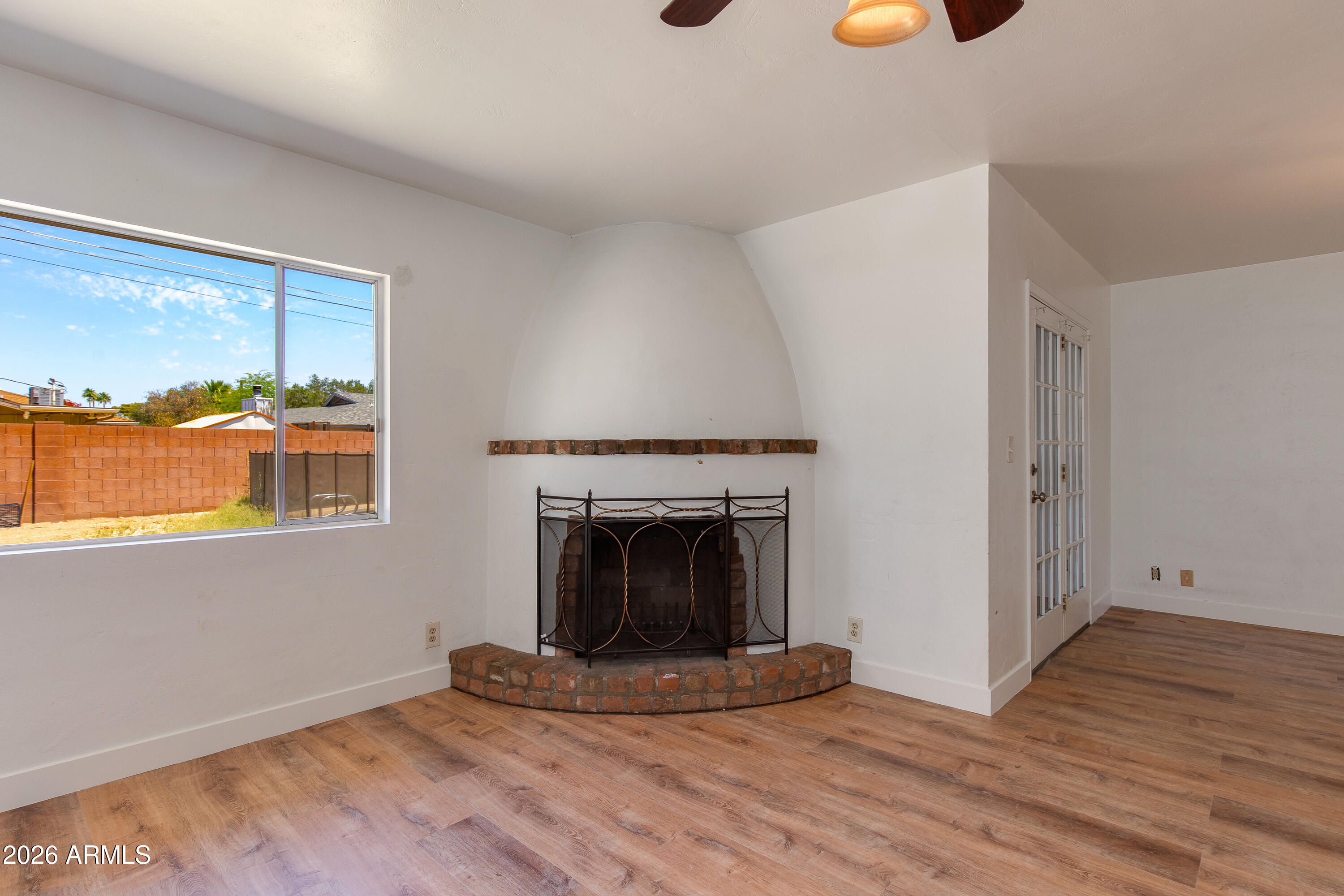 1524 W OCOTILLO Road