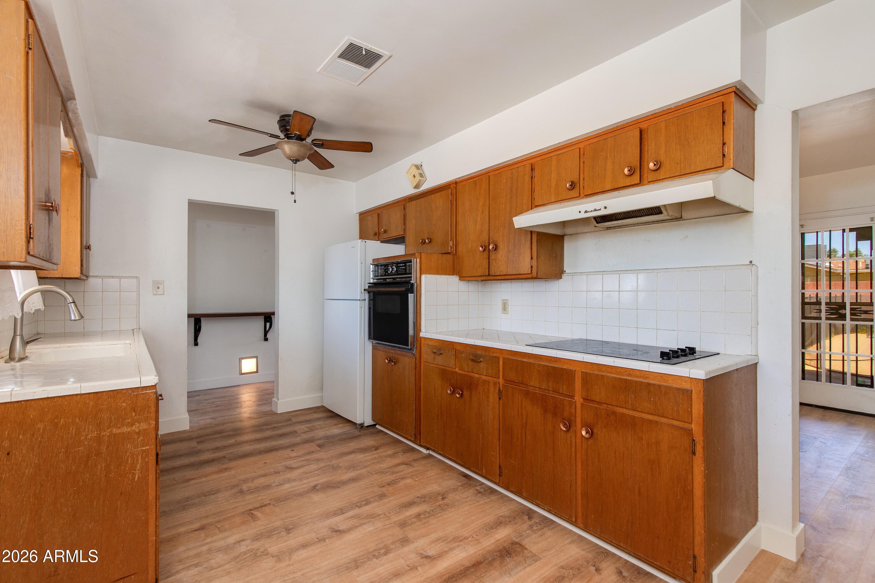 1524 W OCOTILLO Road