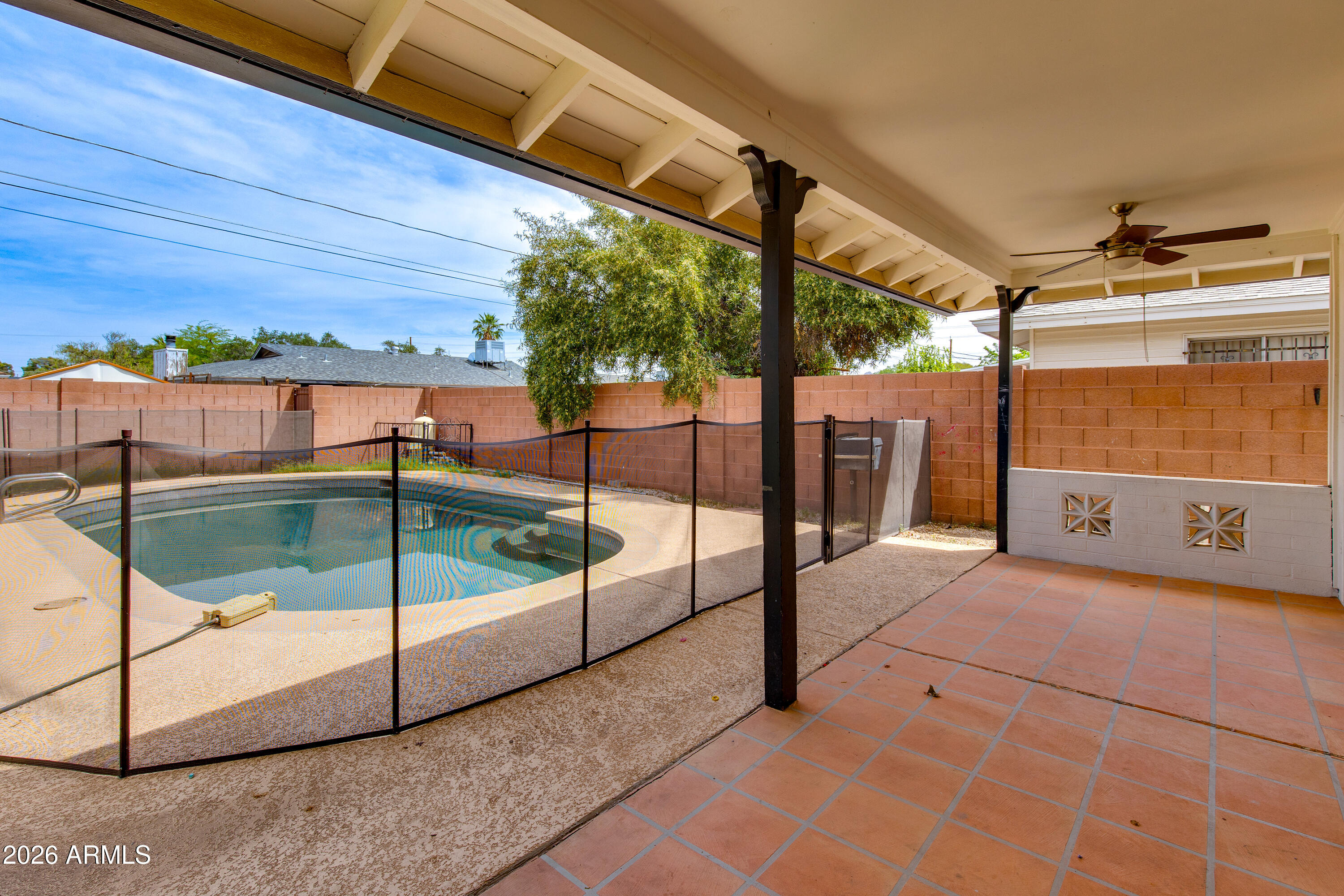 1524 W OCOTILLO Road