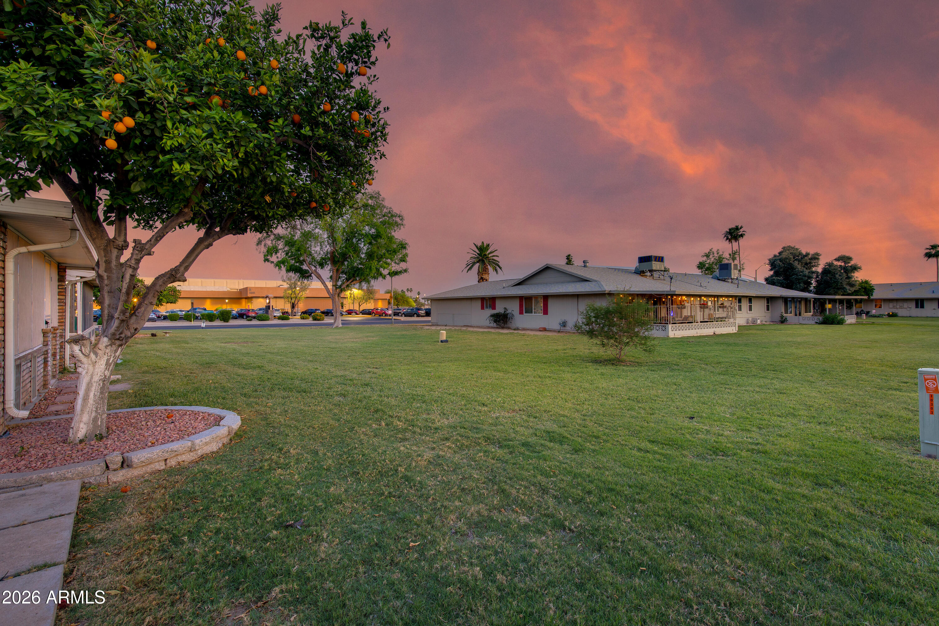 10303 W BRIGHT ANGEL Circle