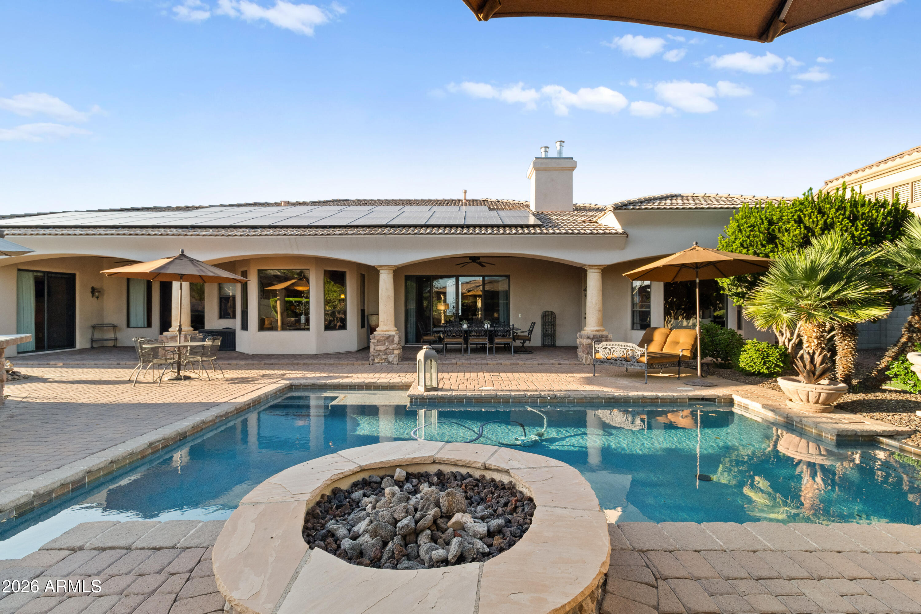 18009 W MONTEBELLO Avenue