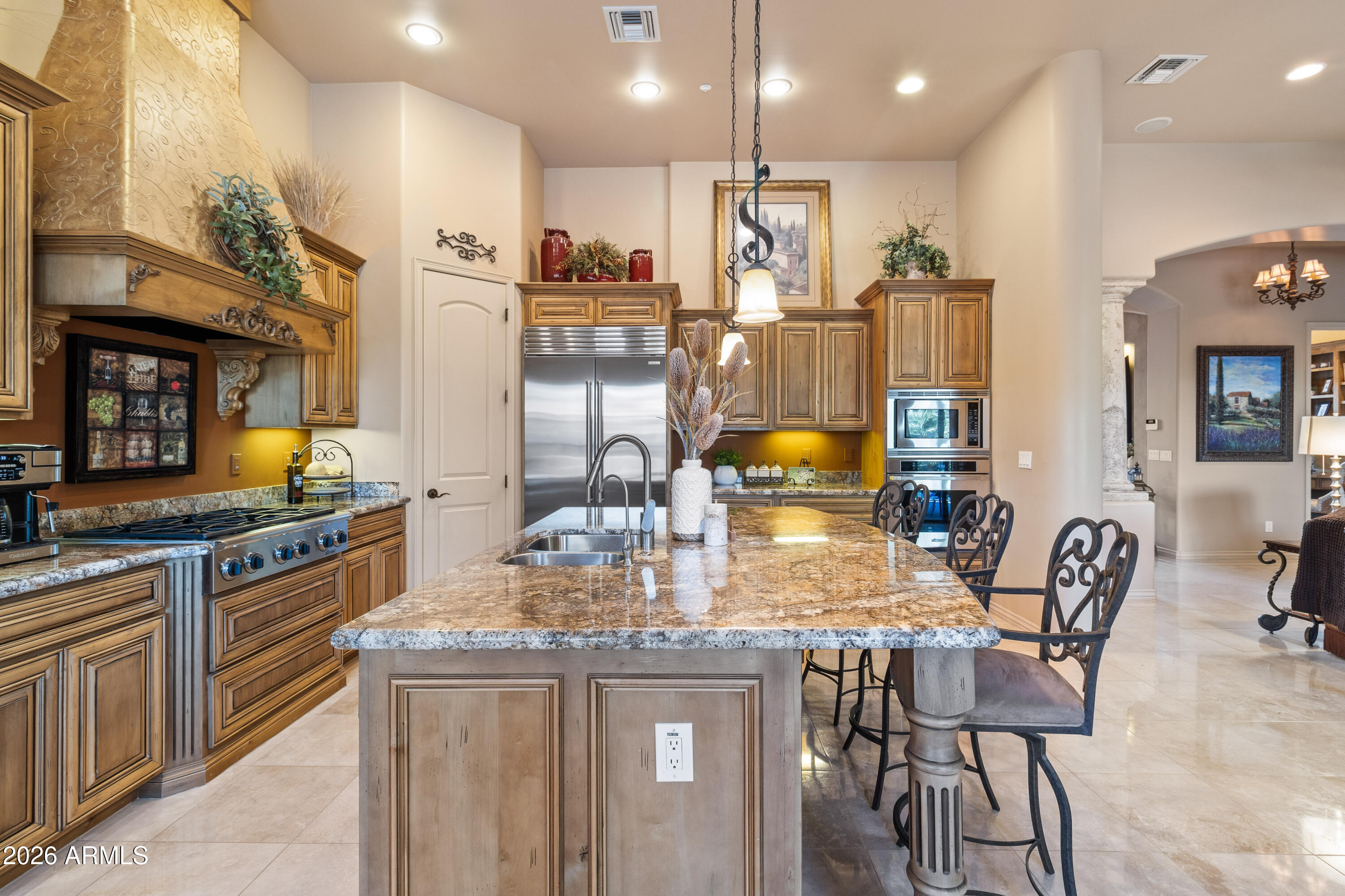 18009 W MONTEBELLO Avenue