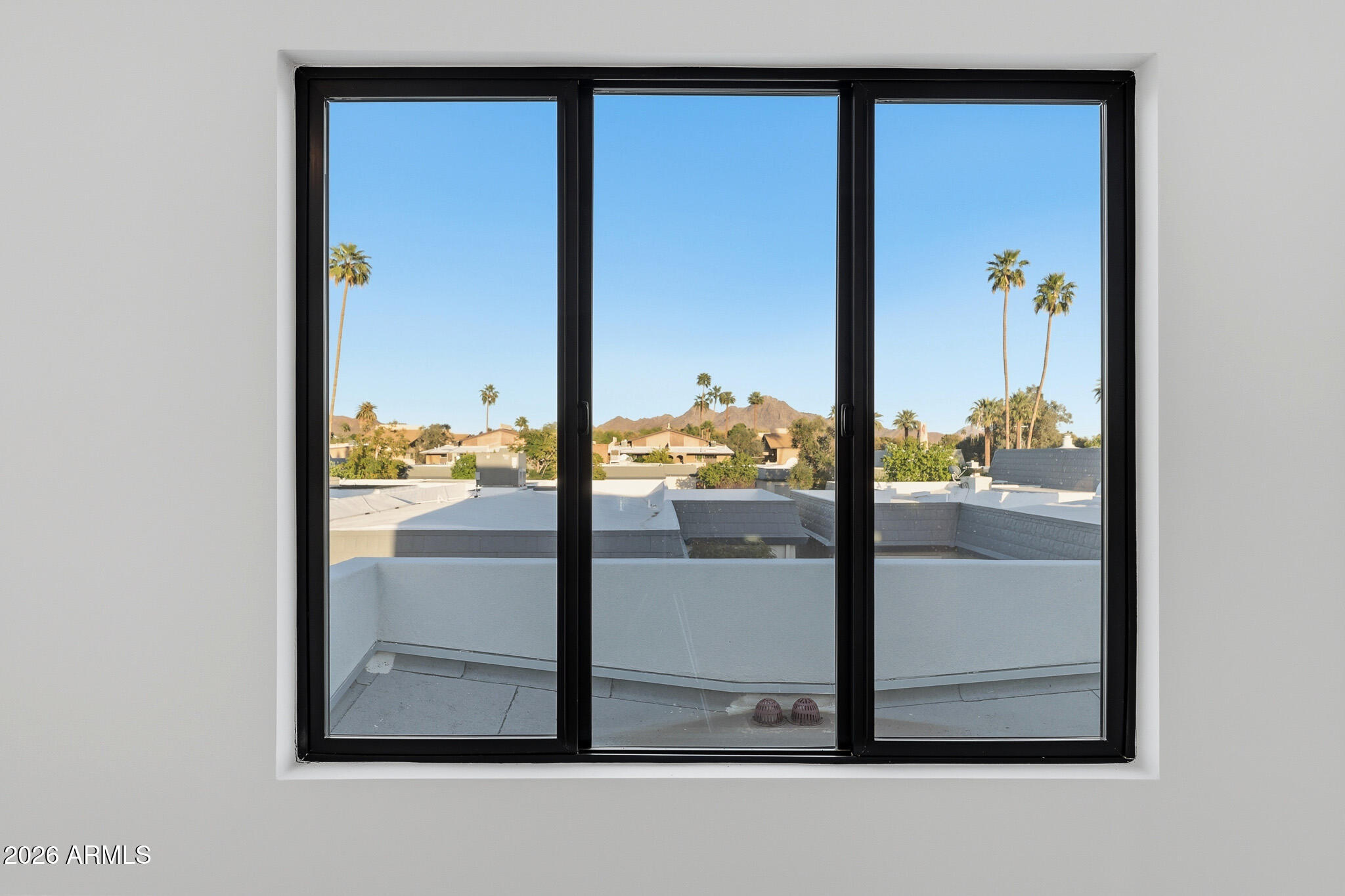 100 W Northern Avenue 4