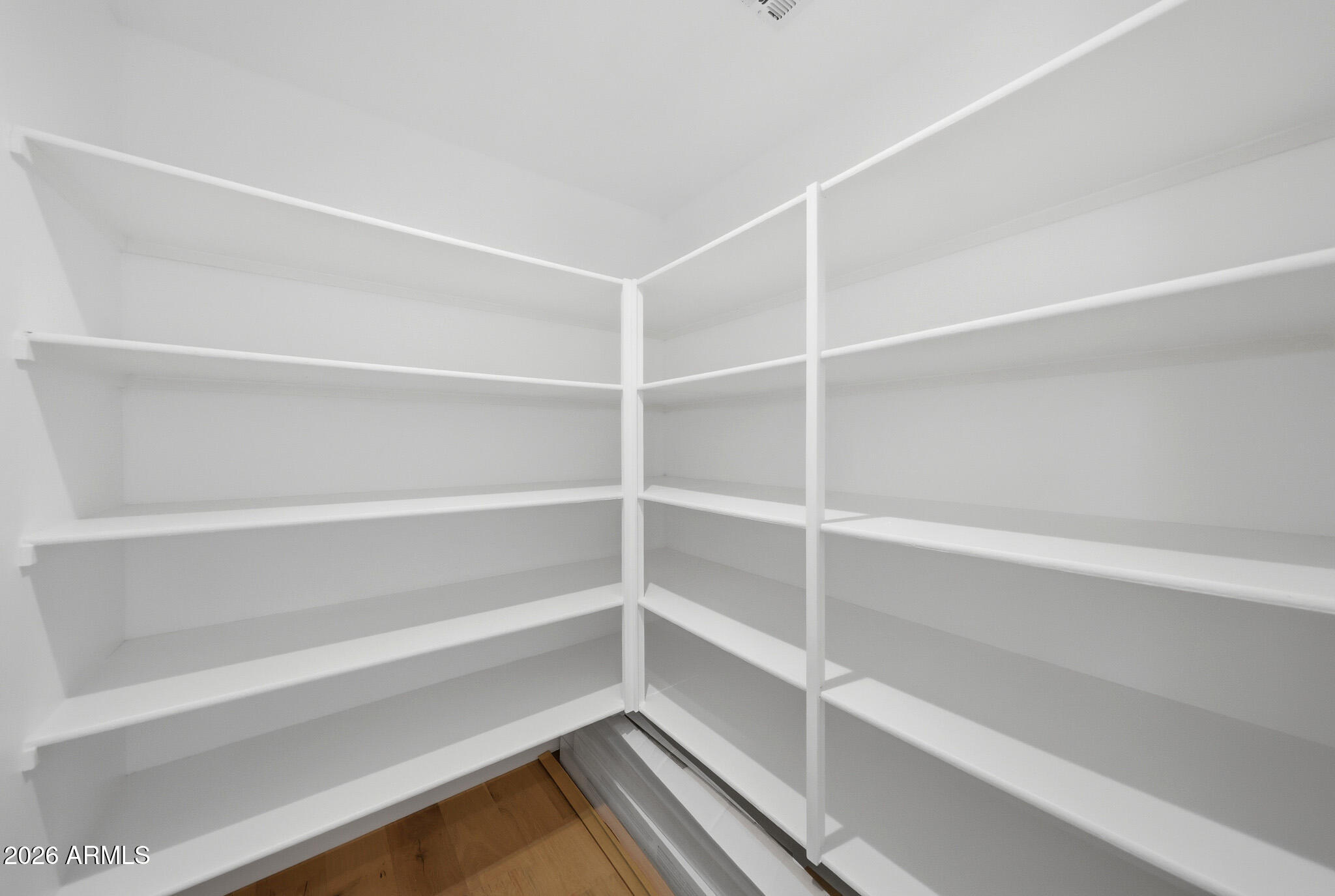 100 W Northern Avenue 4