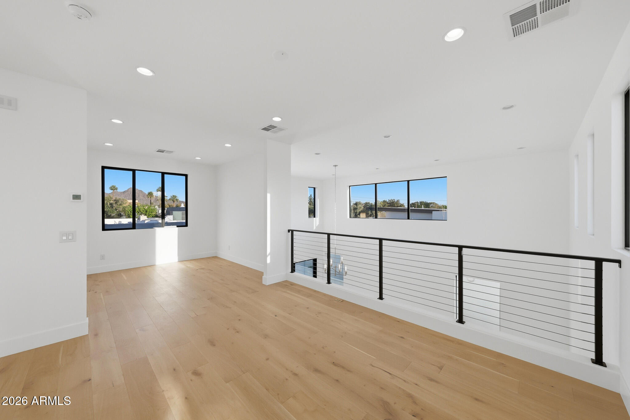 100 W Northern Avenue 4