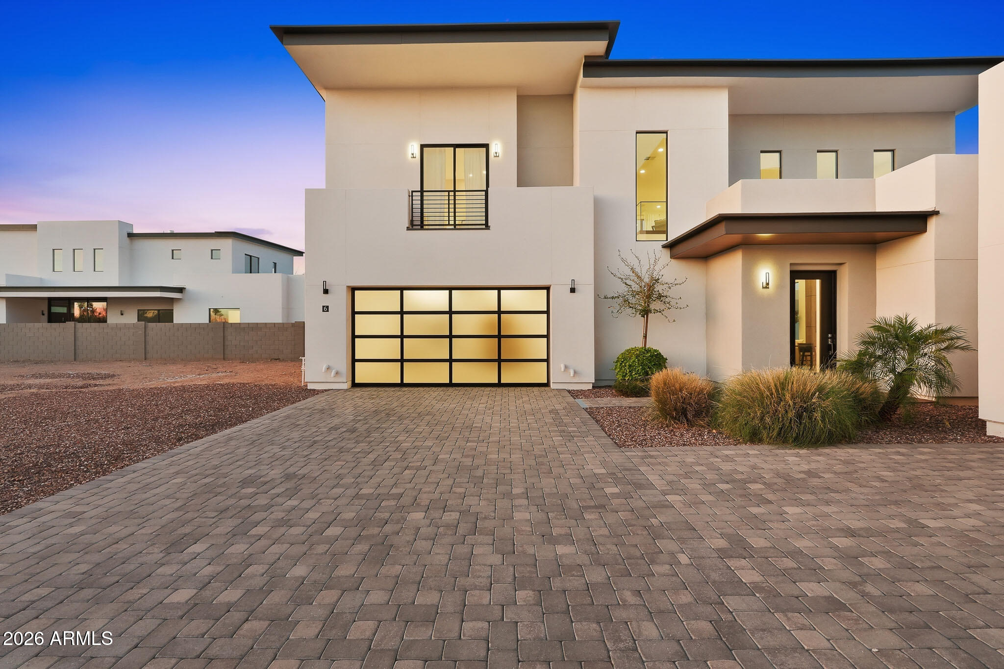 100 W Northern Avenue 6