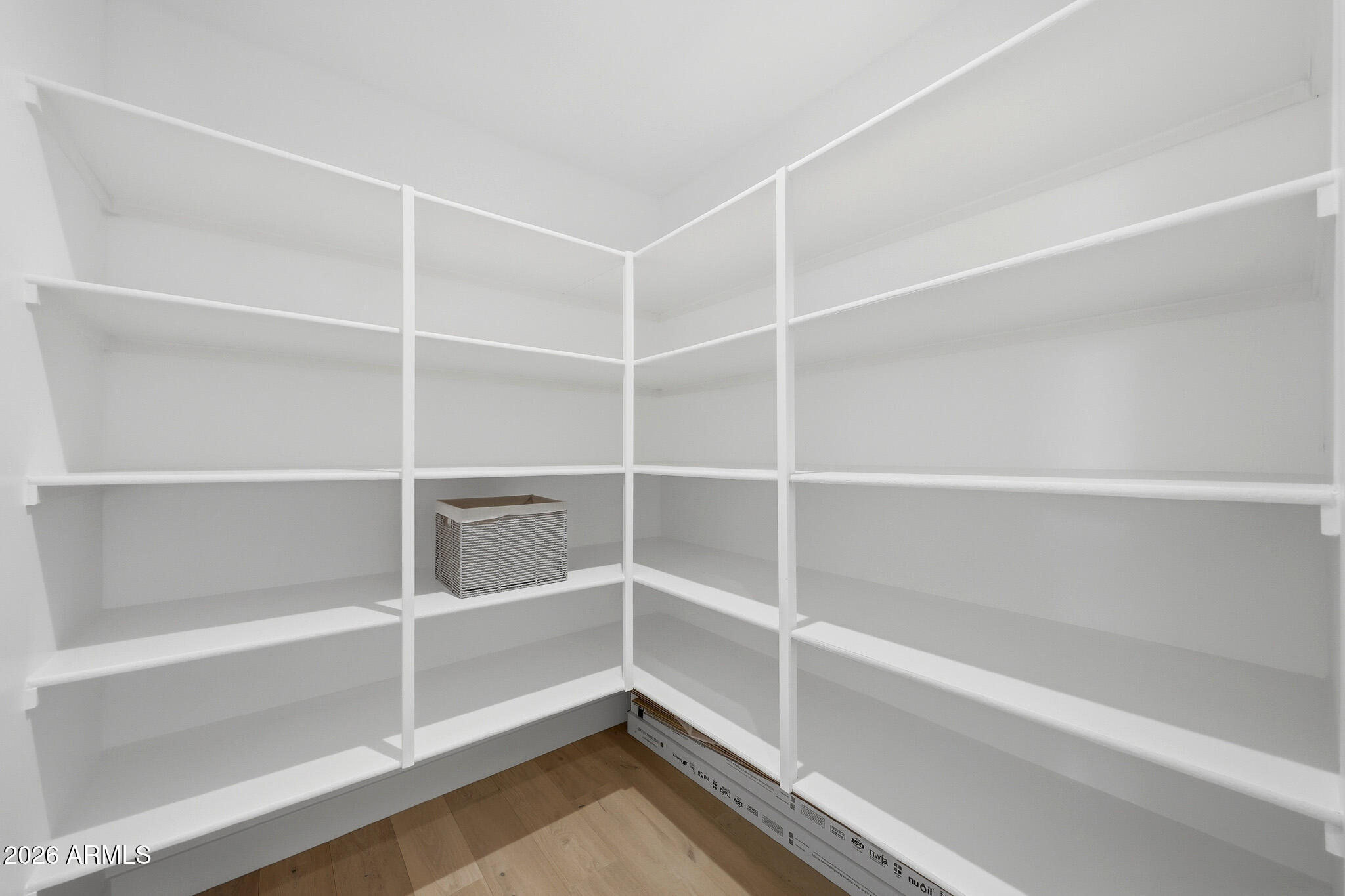 100 W Northern Avenue 6