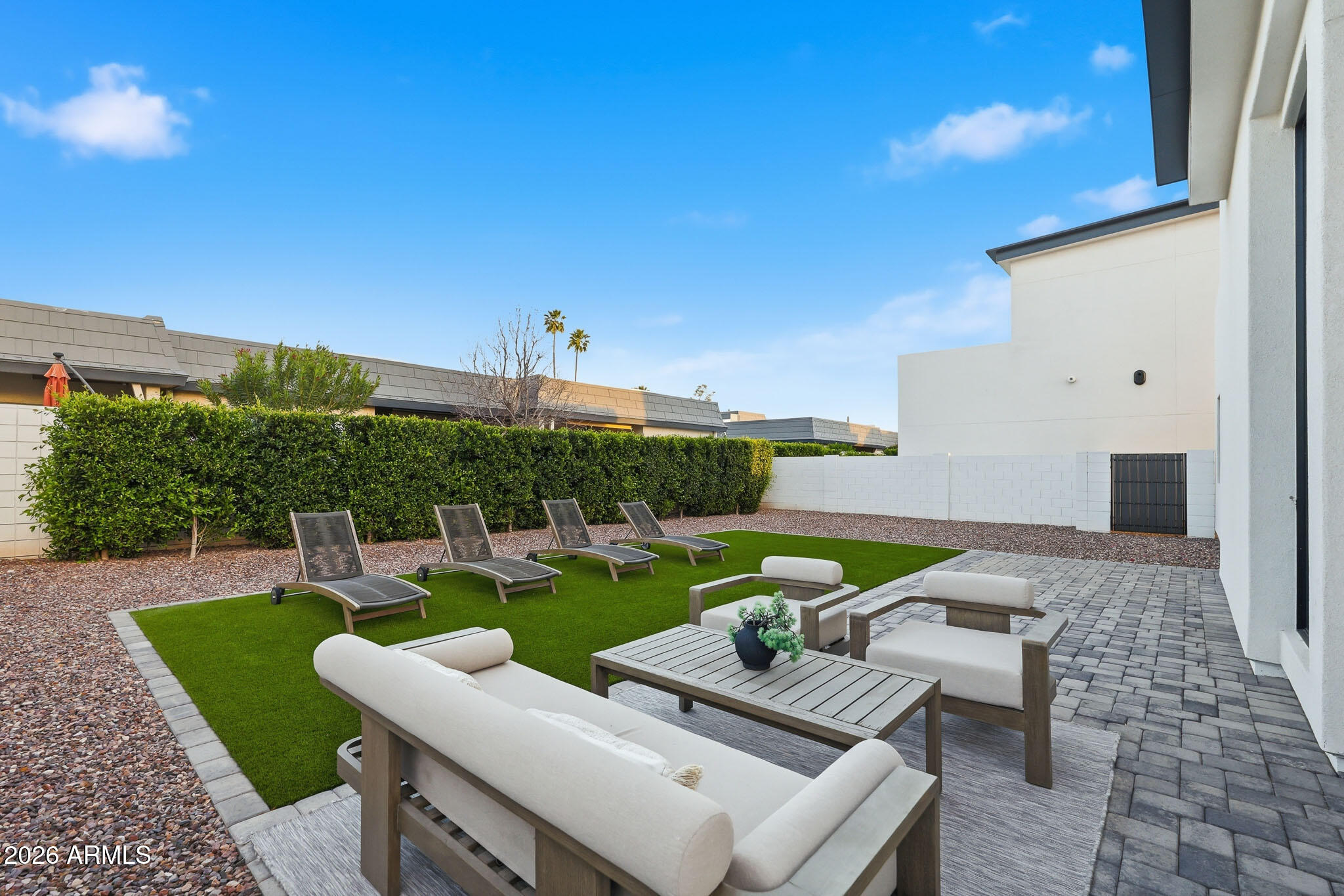 100 W Northern Avenue 6