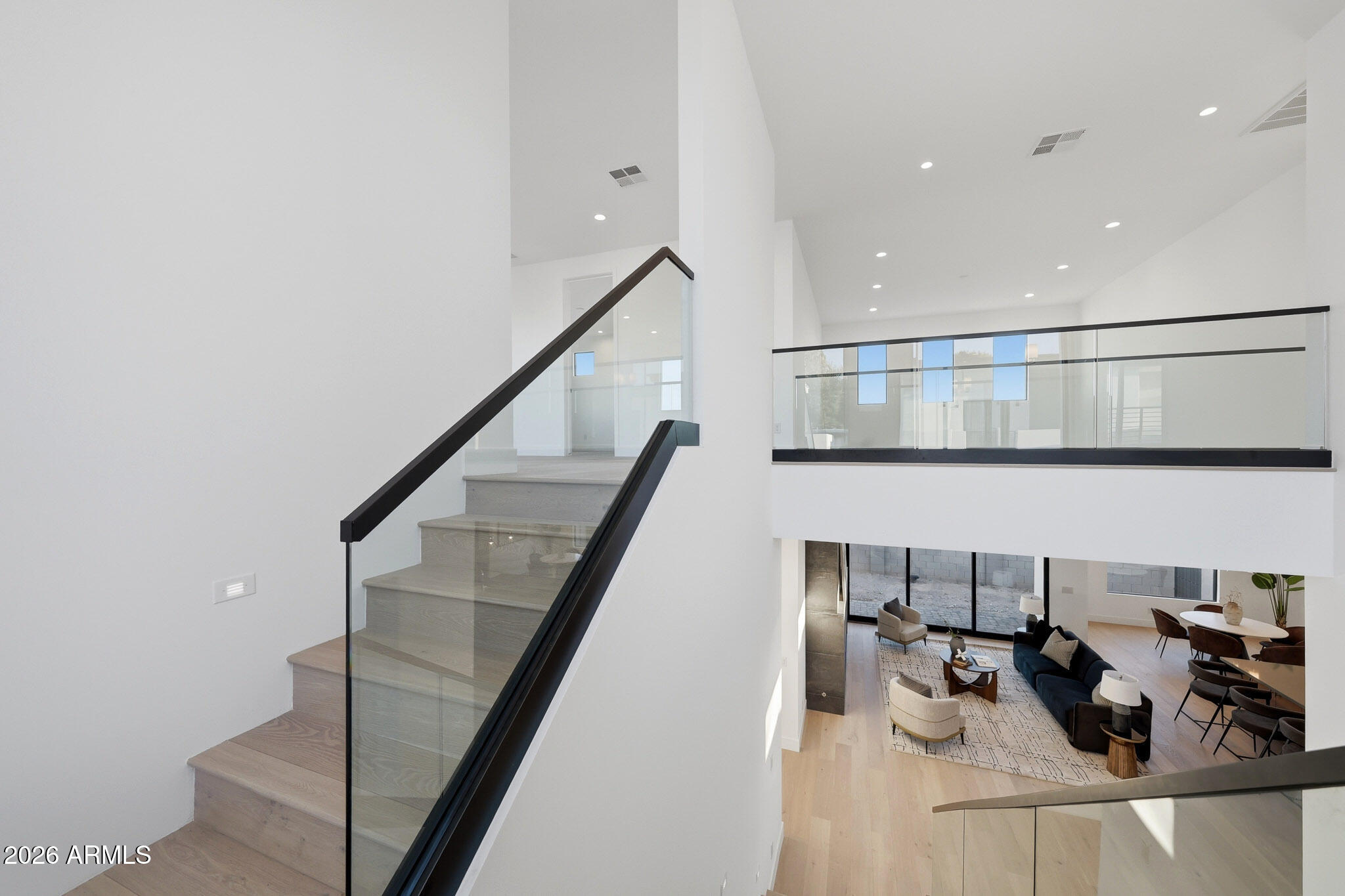 100 W Northern Avenue 7