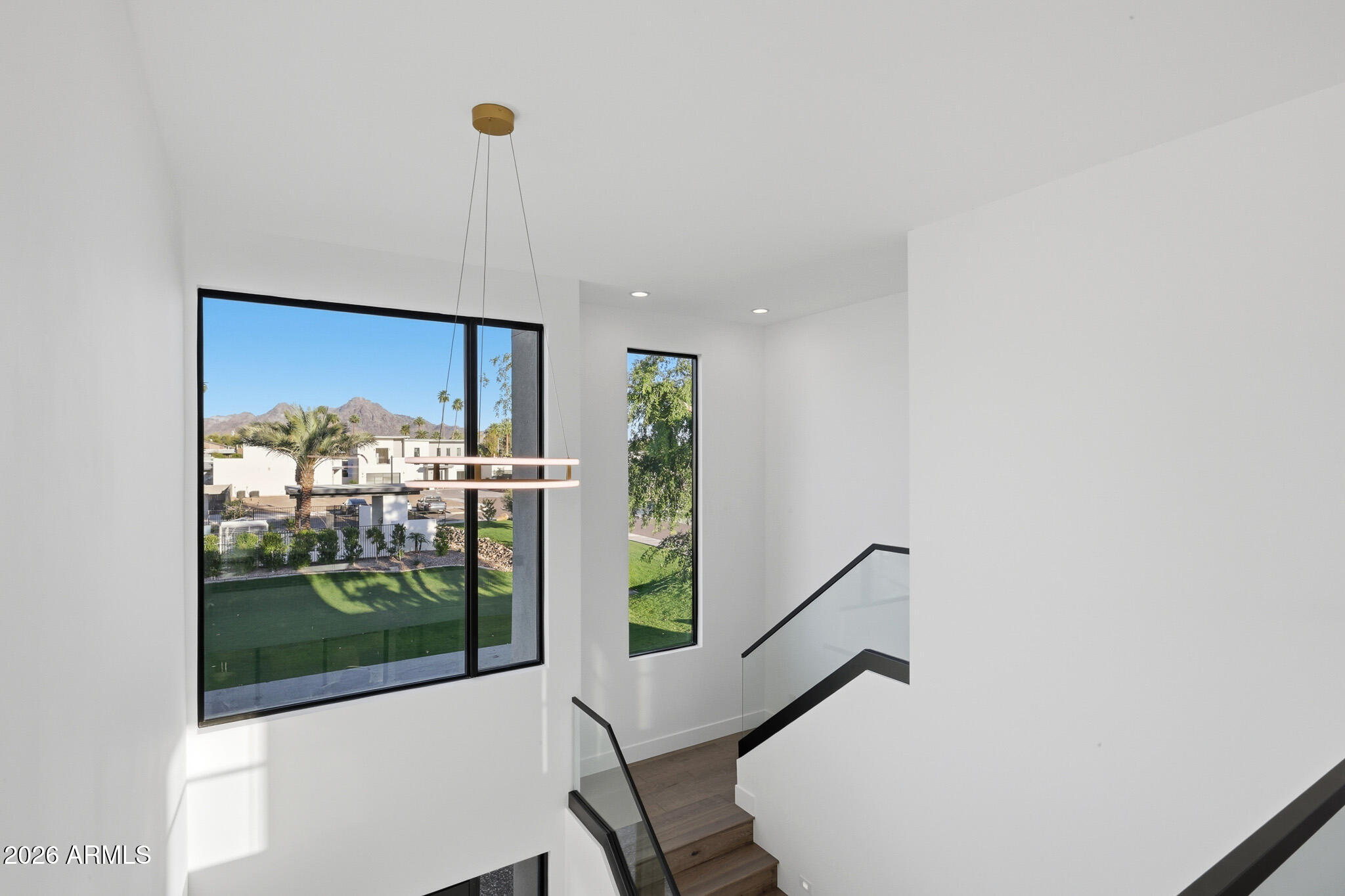 100 W Northern Avenue 15