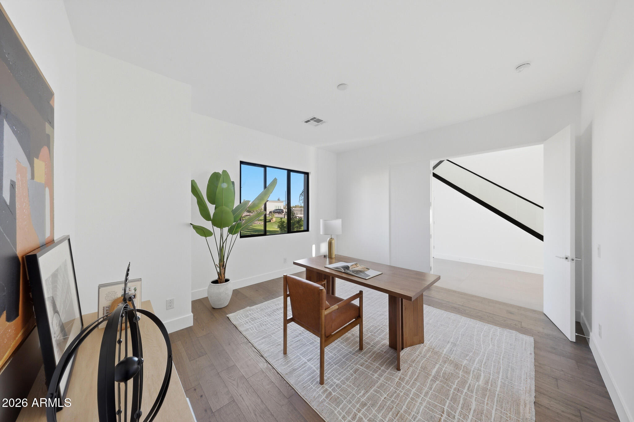 100 W Northern Avenue 15