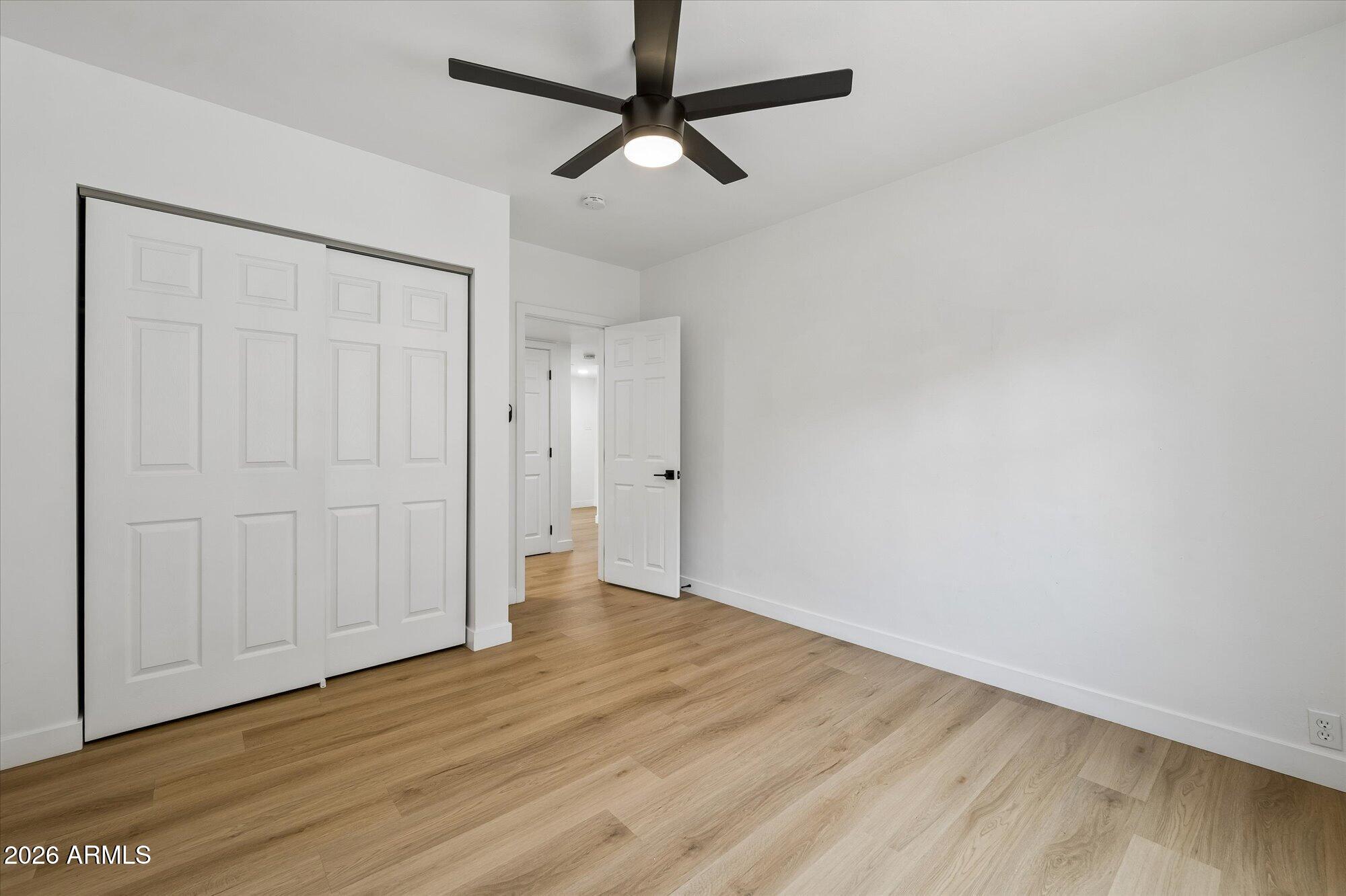 1731 E VERDE Lane