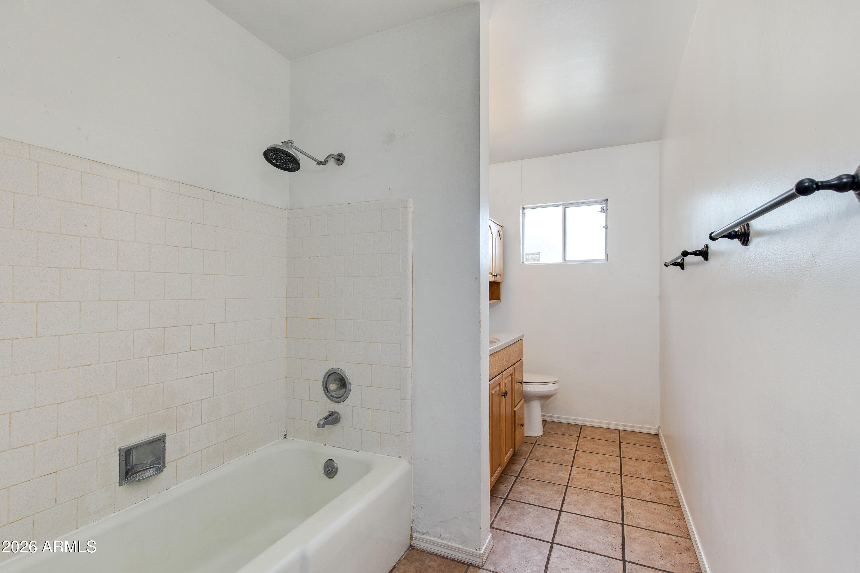 1524 W OCOTILLO Road