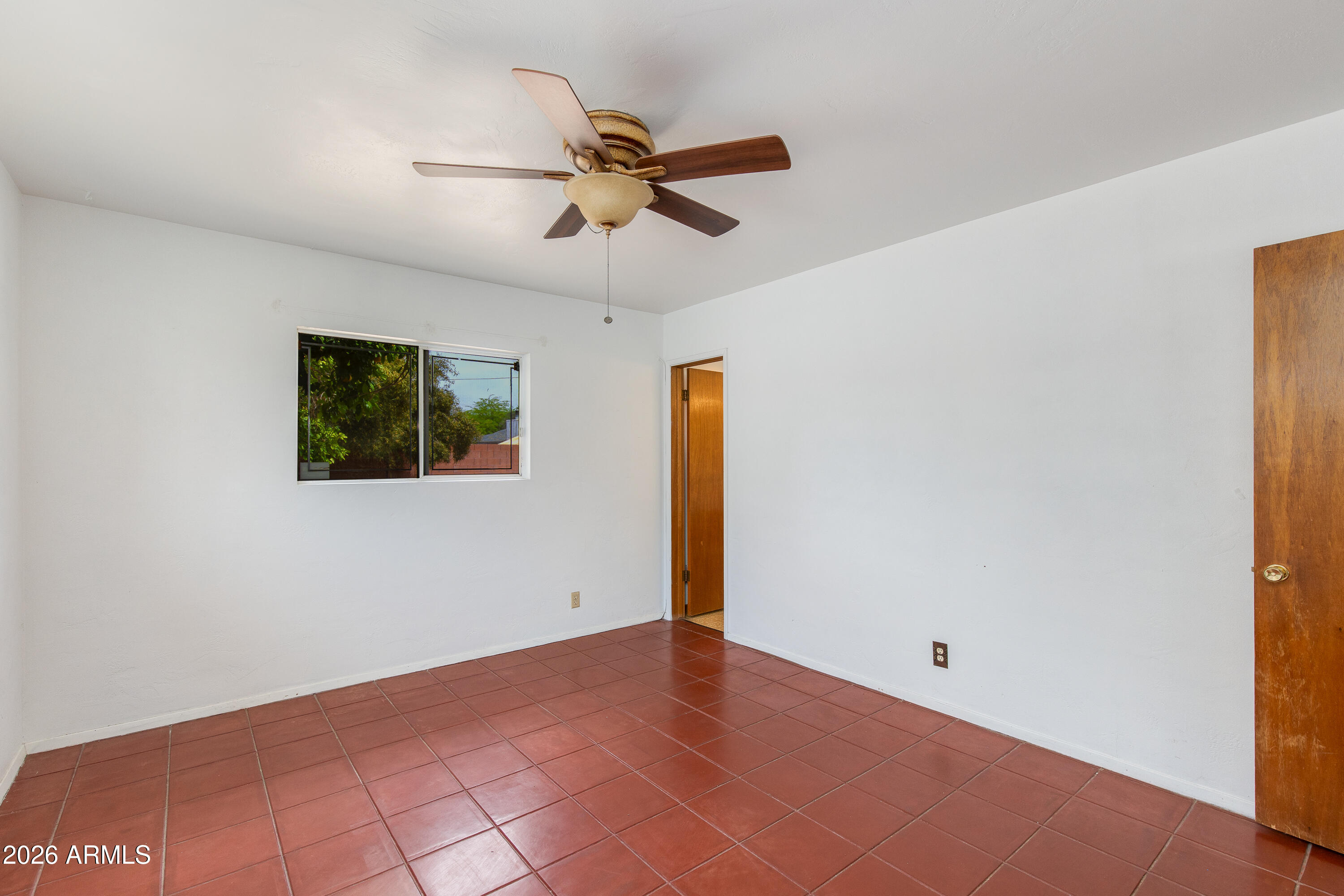 1524 W OCOTILLO Road