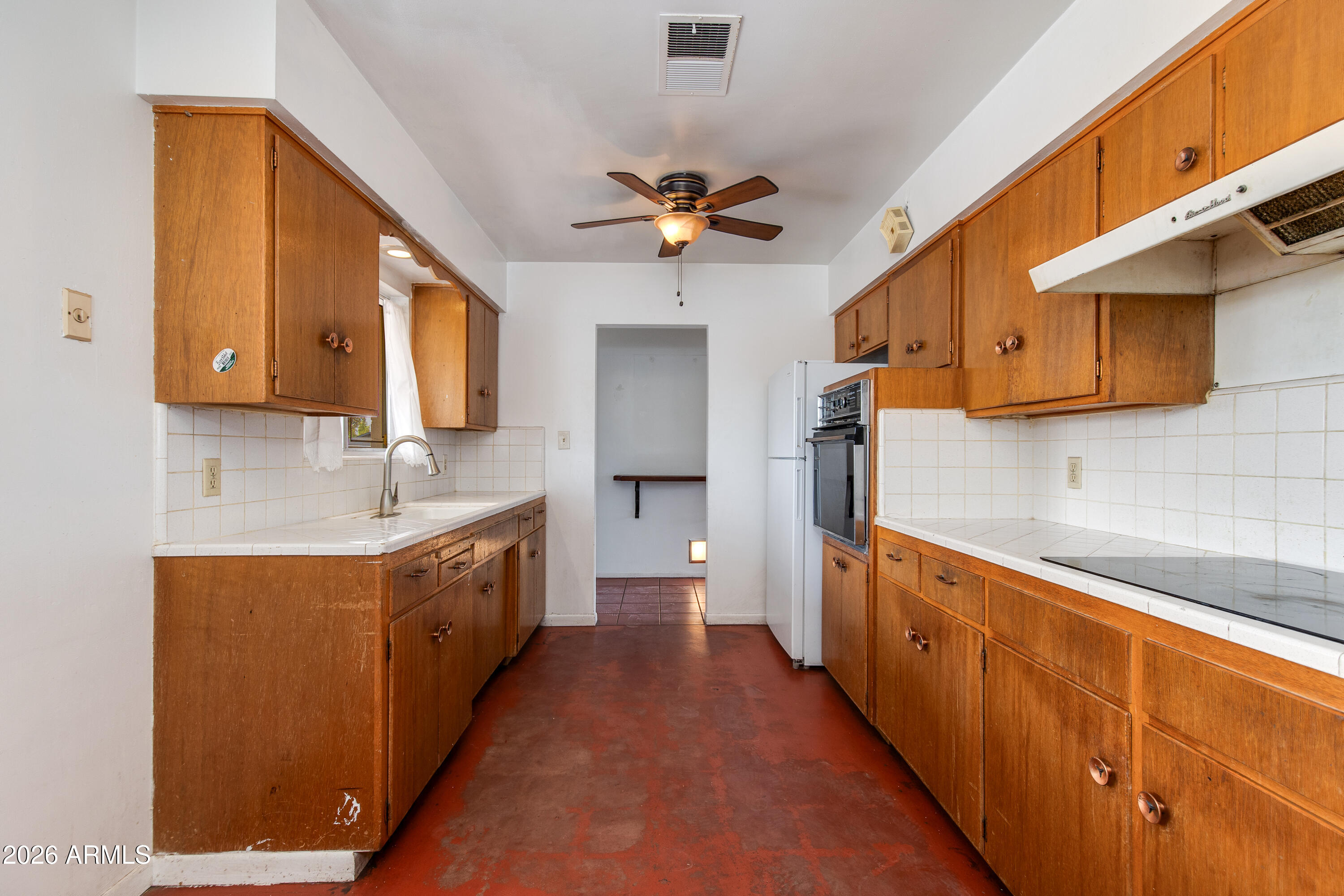 1524 W OCOTILLO Road