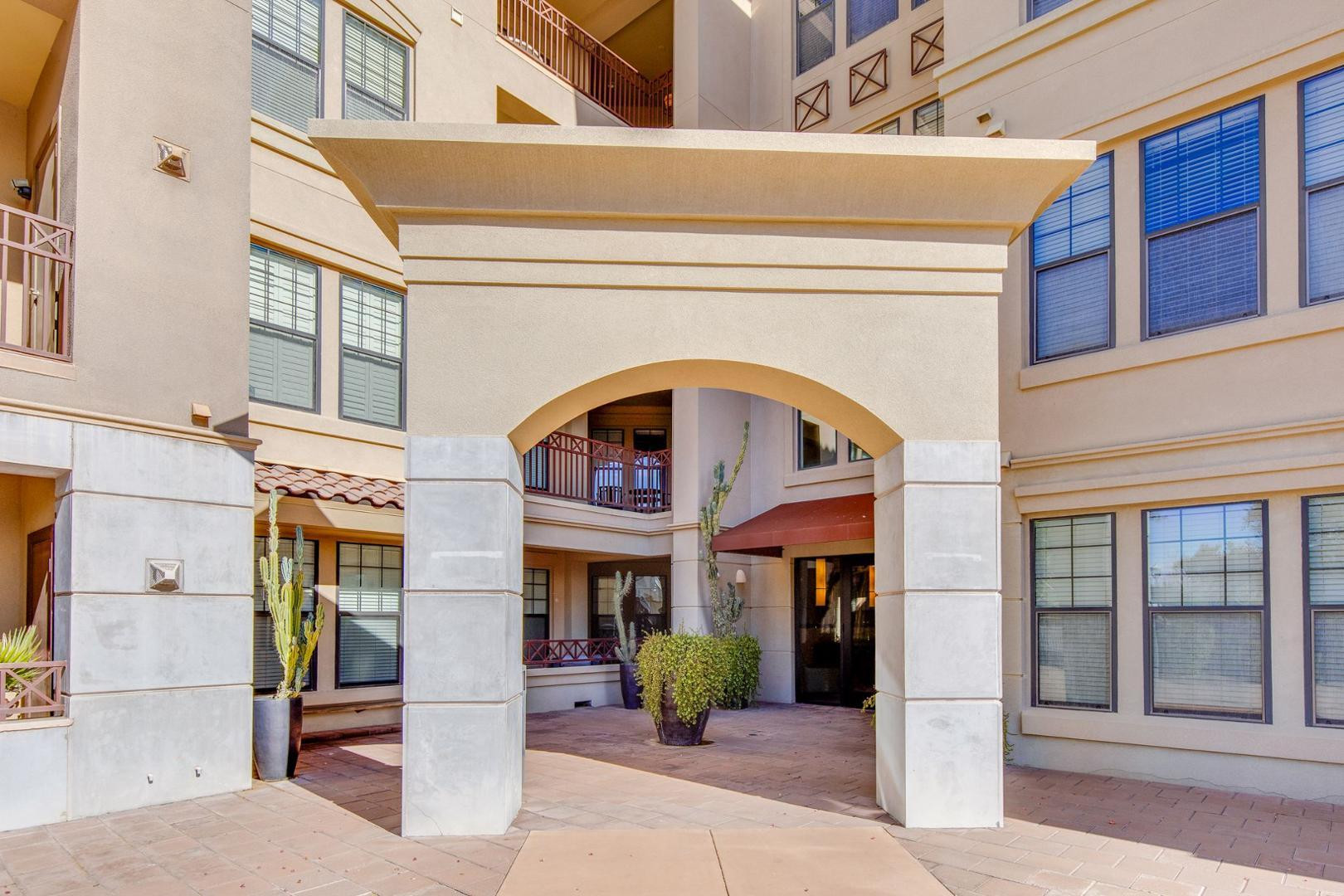 7291 N Scottsdale Road Unit 4002