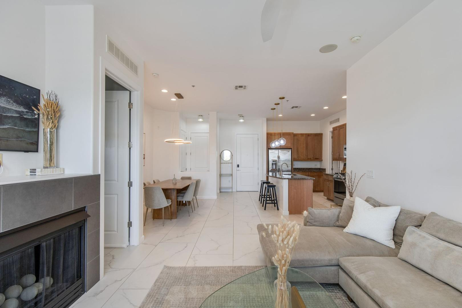 7291 N Scottsdale Road Unit 4002