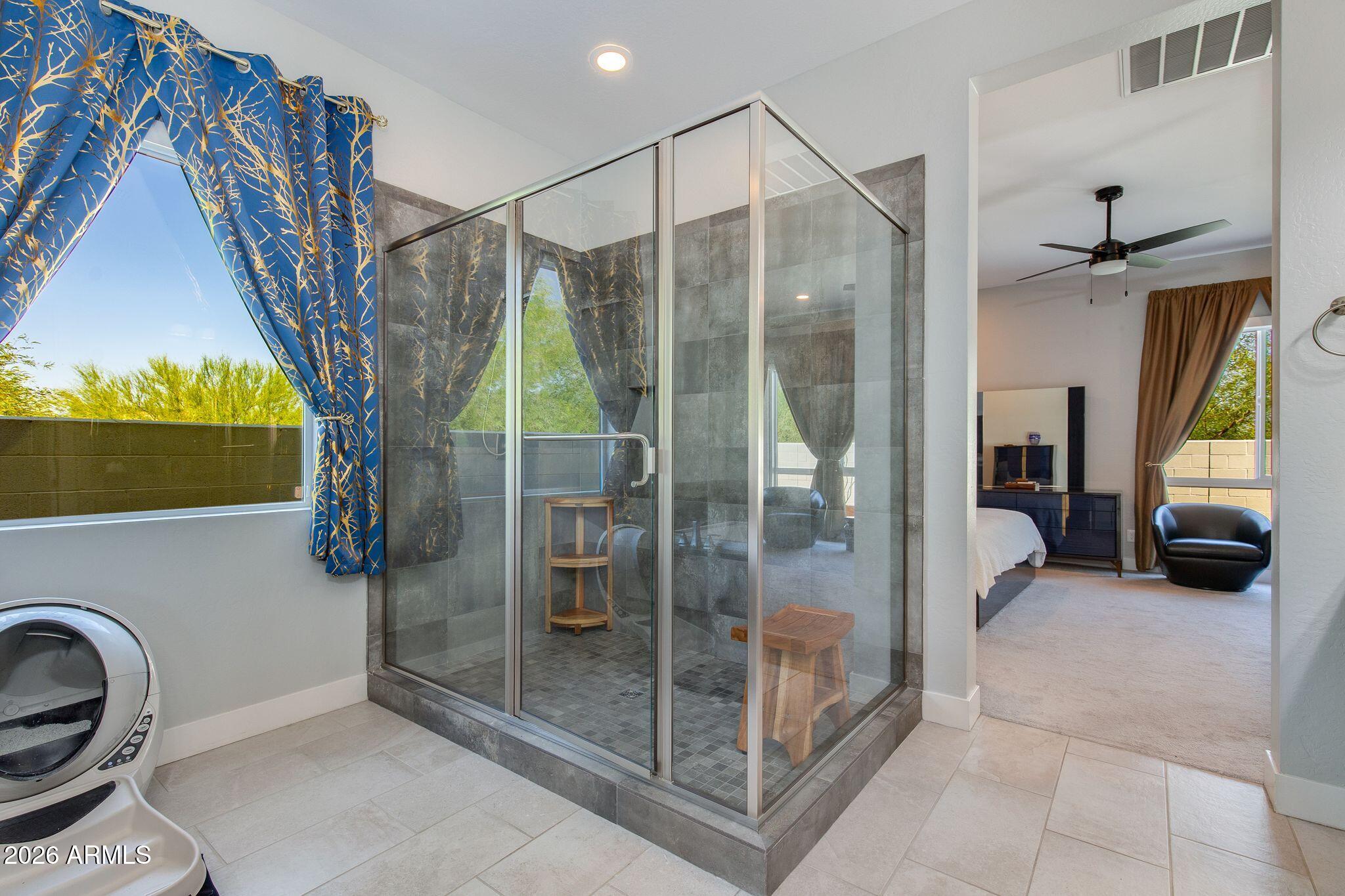 1332 E LA MIRADA Drive