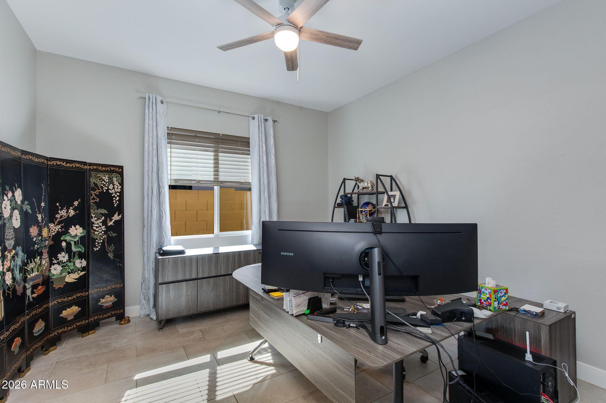 1332 E LA MIRADA Drive