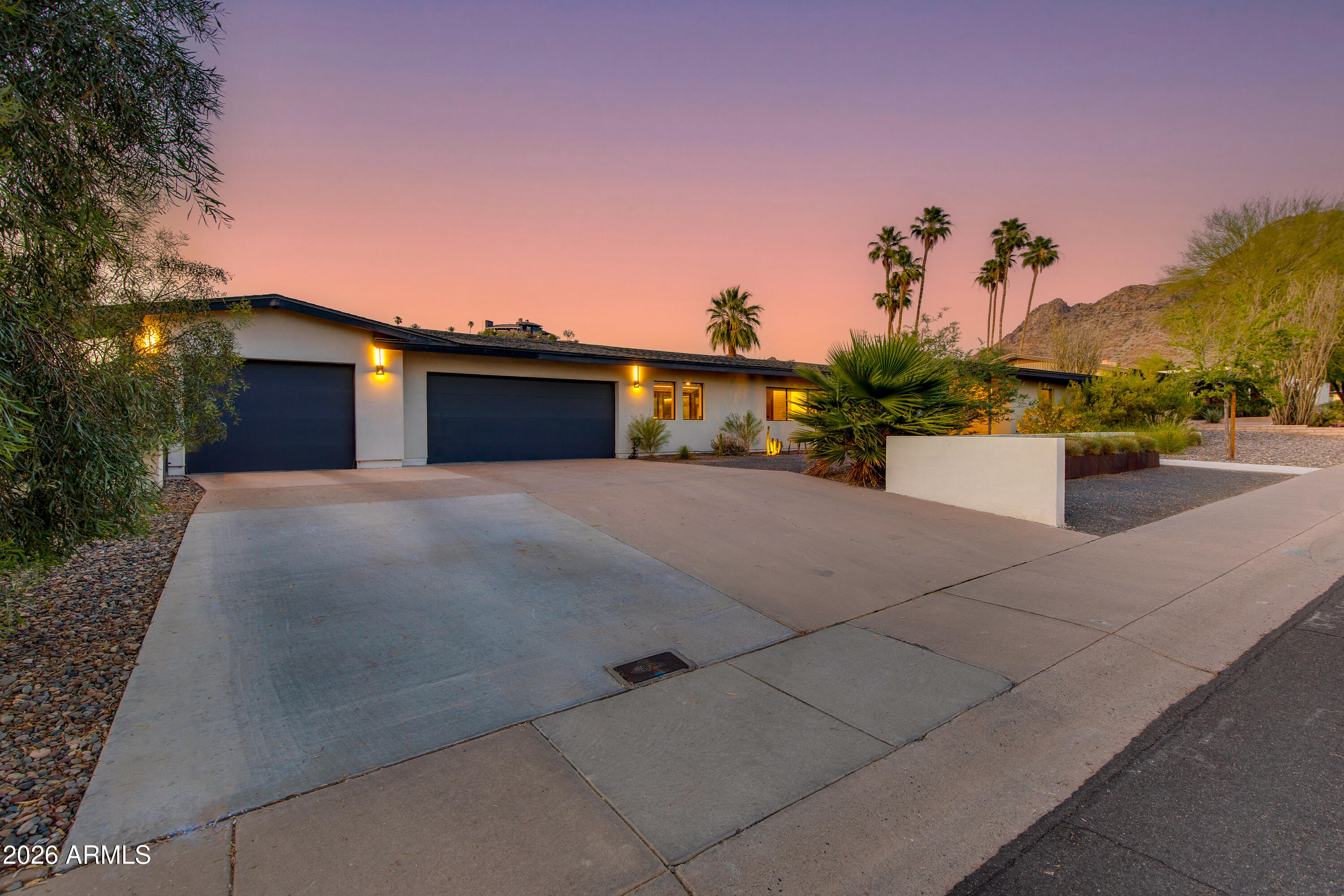 2022 E GARDENIA Avenue