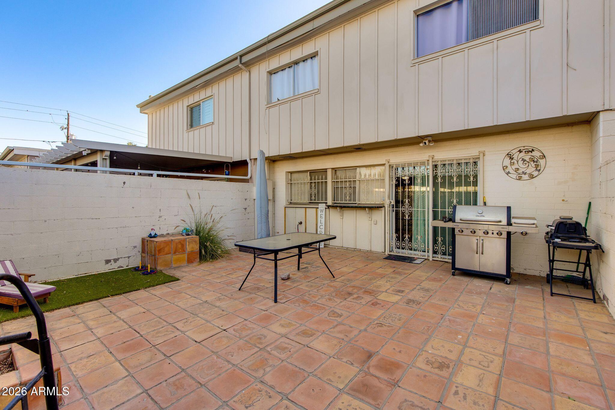 2726 N 60TH Street