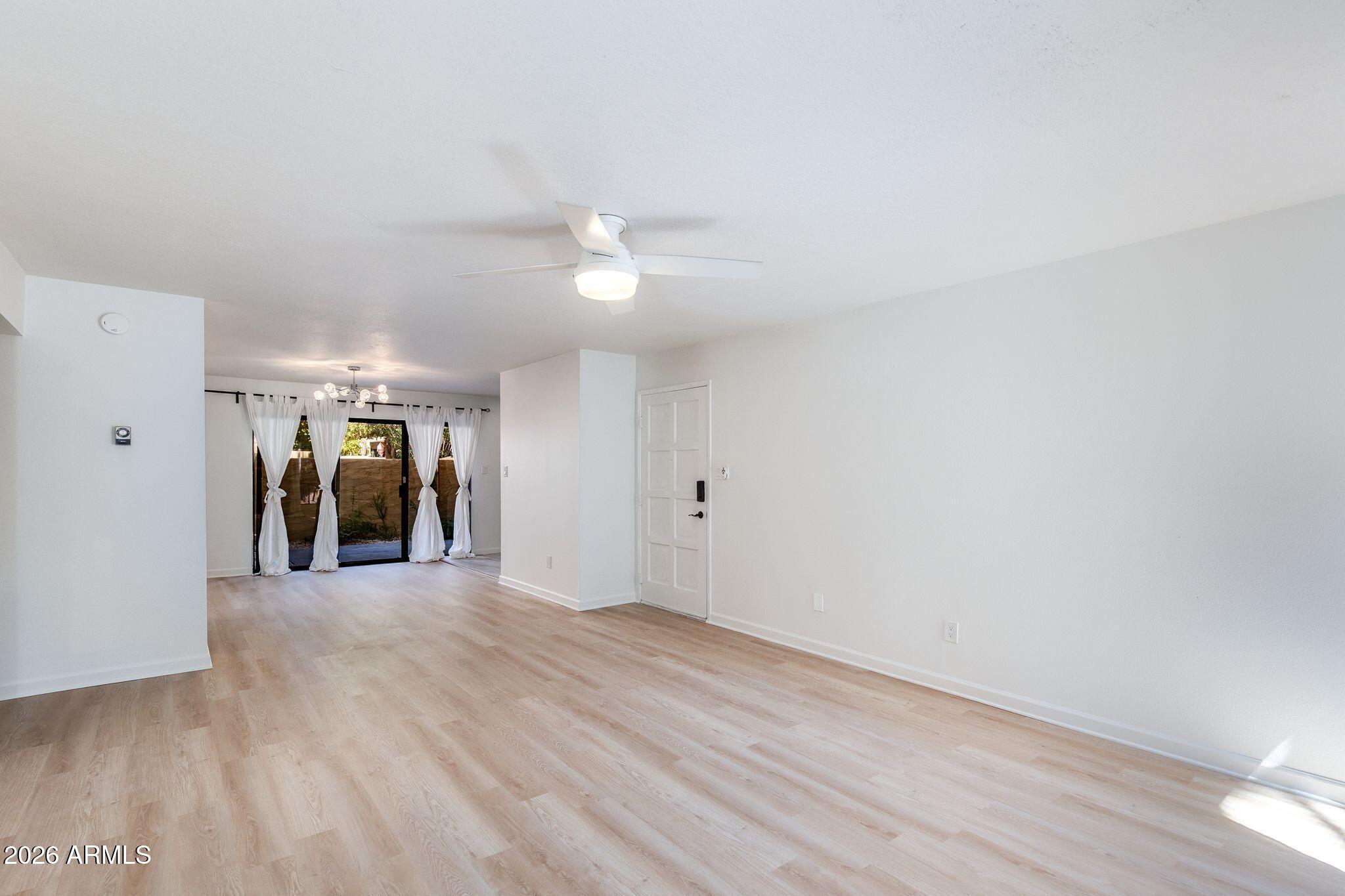 4950 N MILLER Road 116