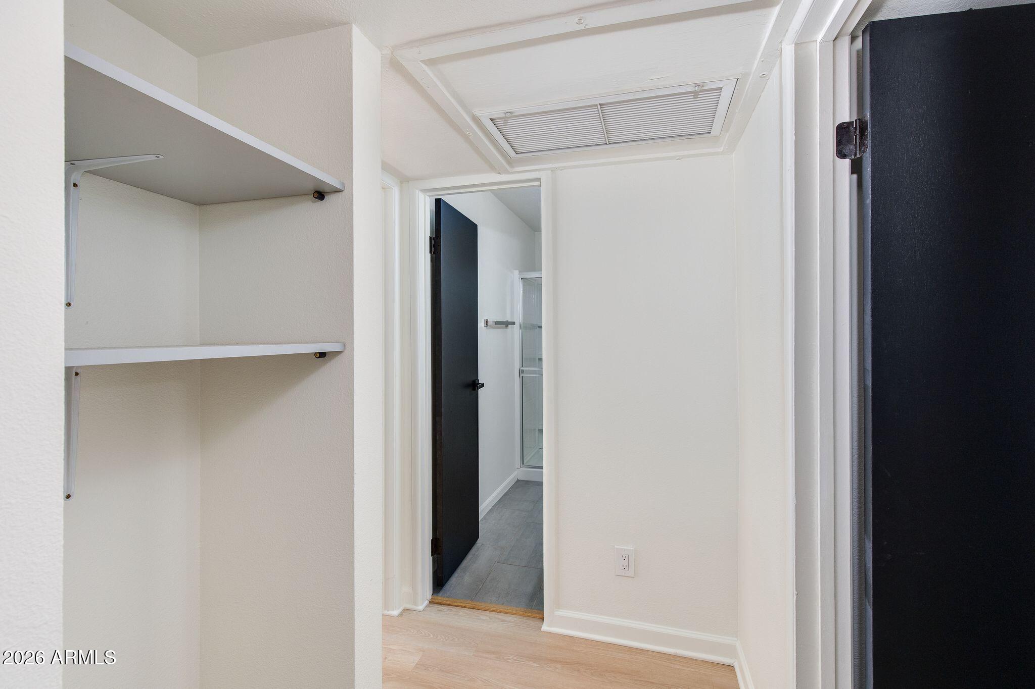 4950 N MILLER Road 116