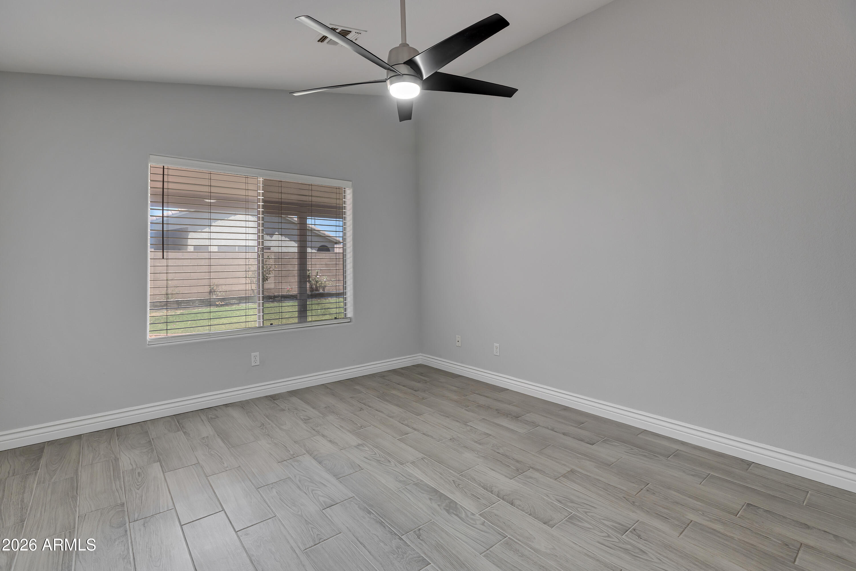 3126 E Captain Dreyfus Avenue