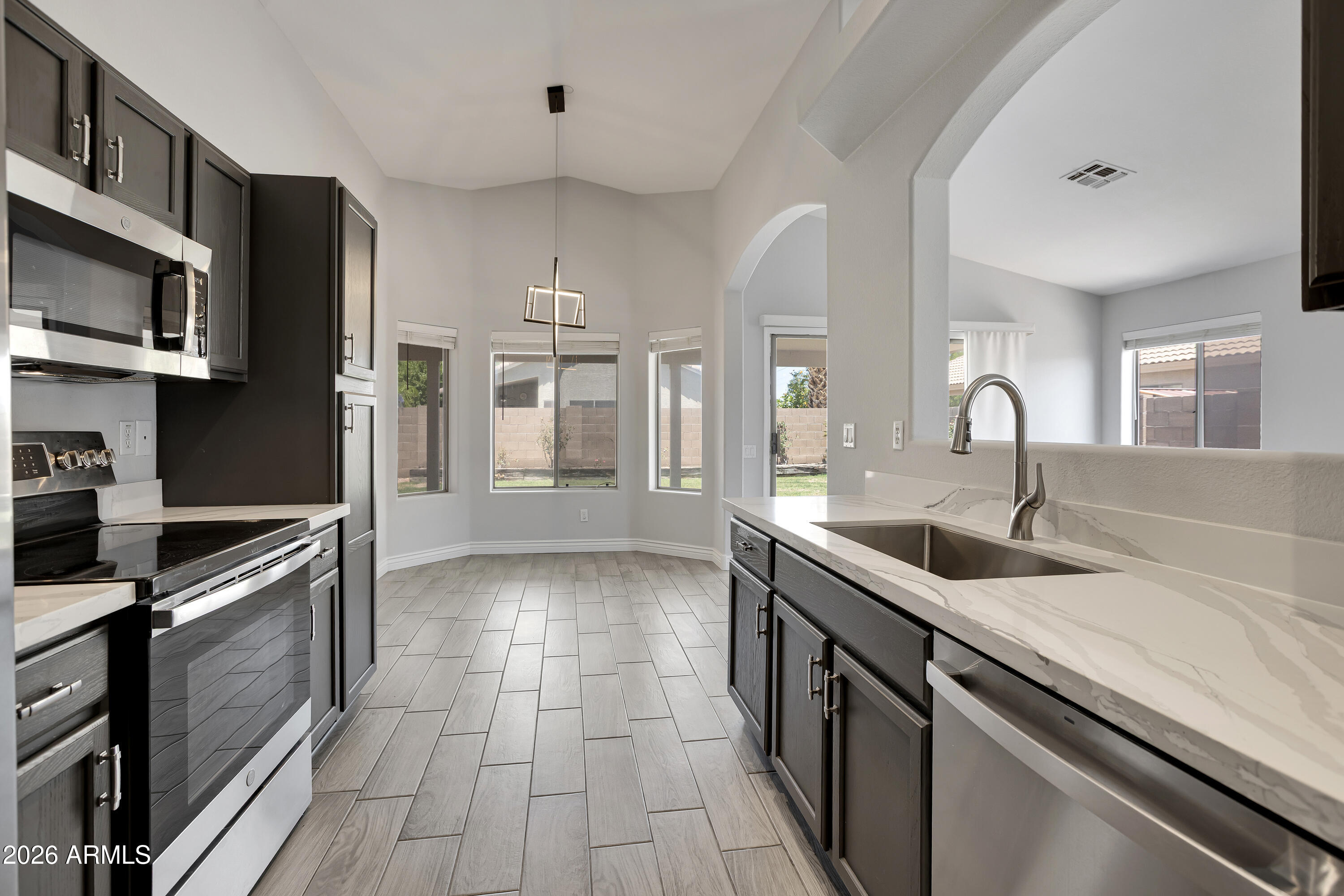 3126 E Captain Dreyfus Avenue