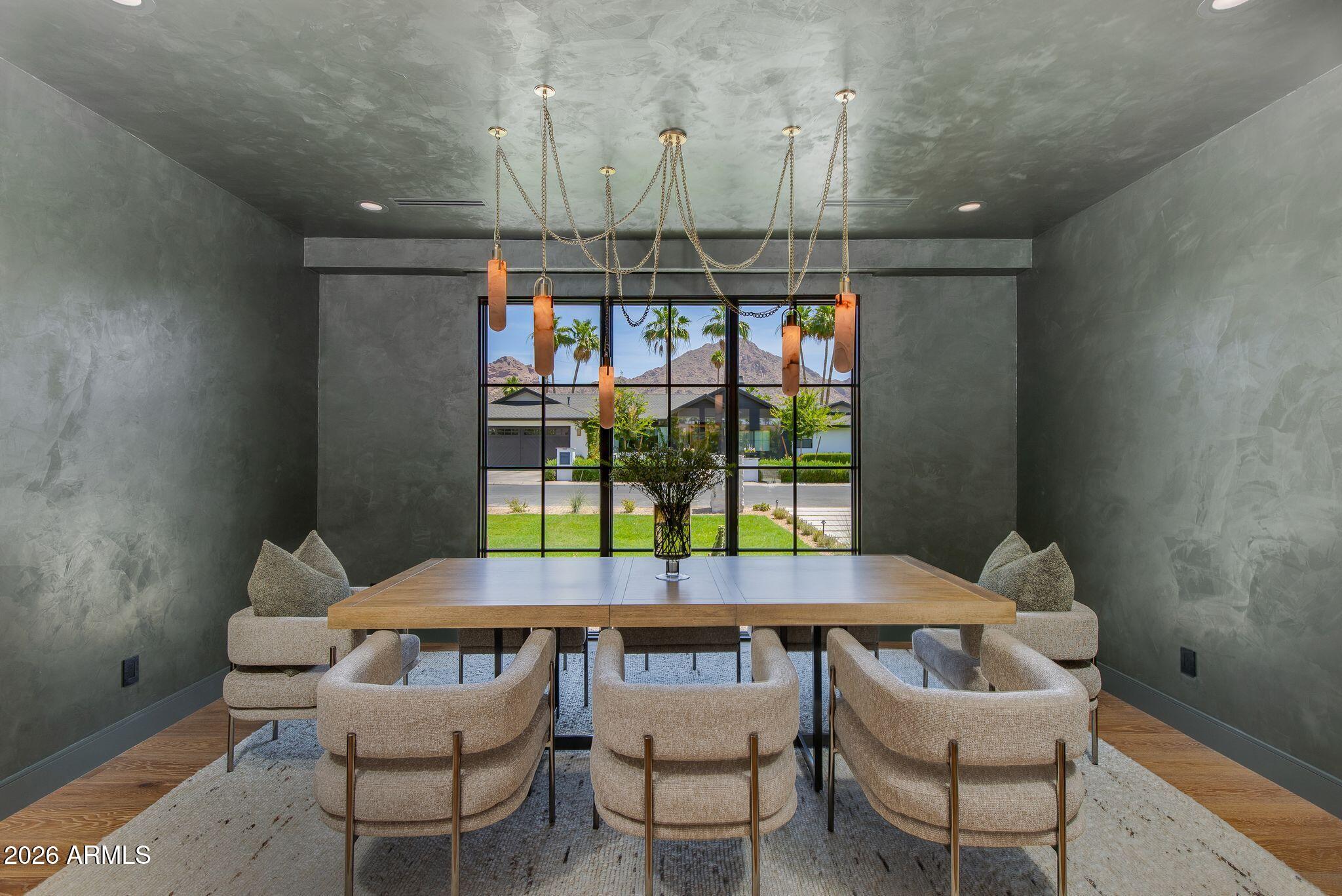 4549 E Calle Ventura