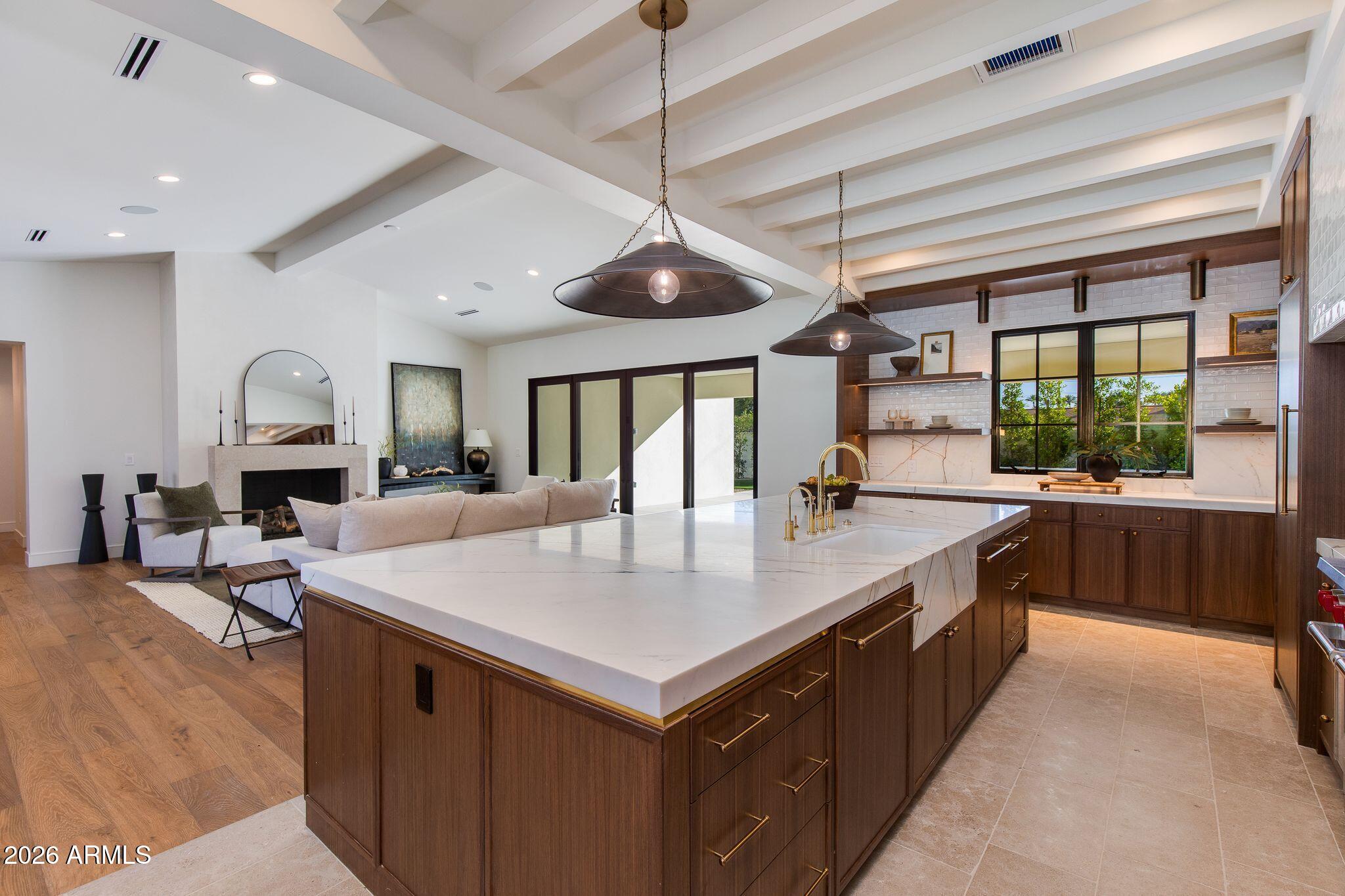 4549 E Calle Ventura