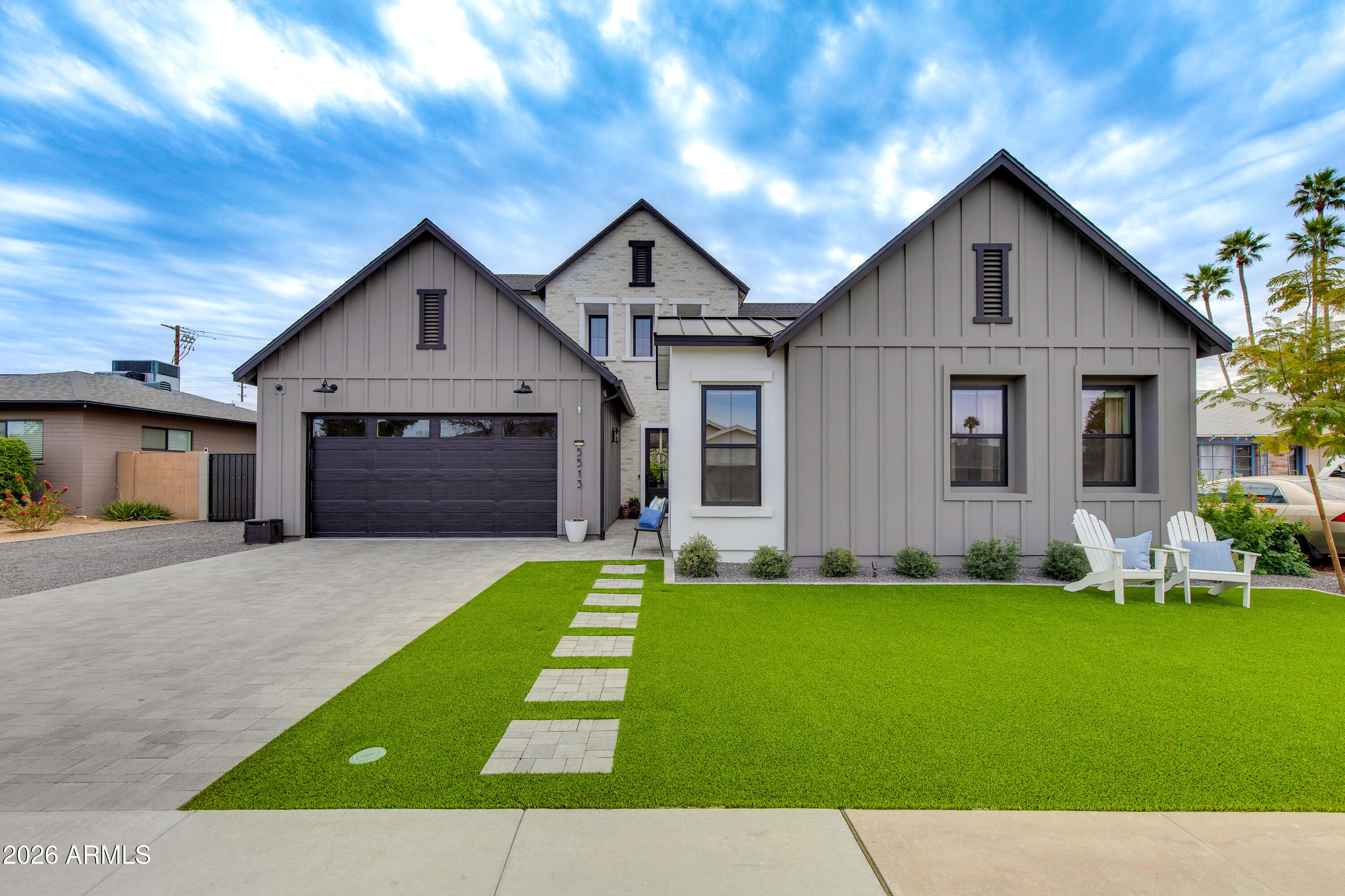 5513 E VERDE Lane