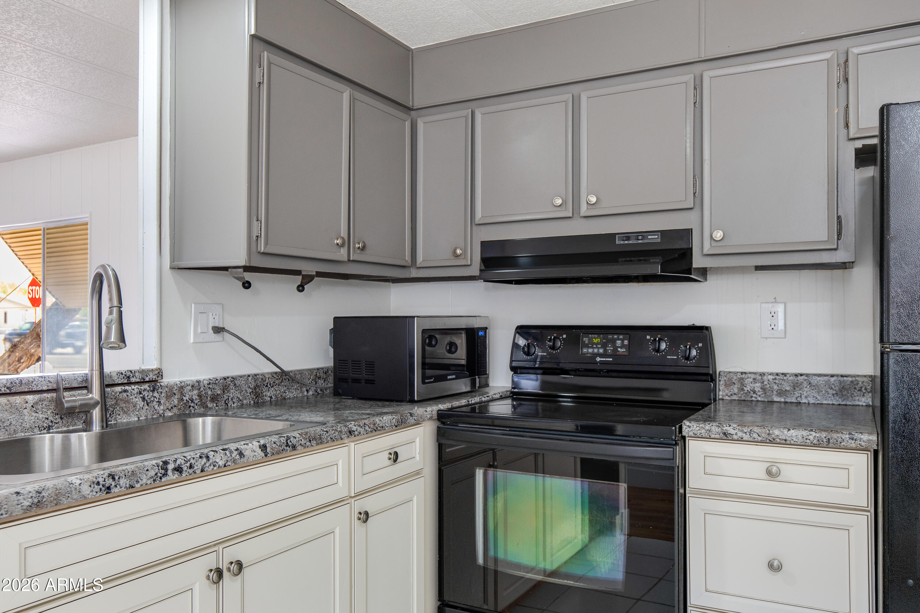 102 S 96TH Street