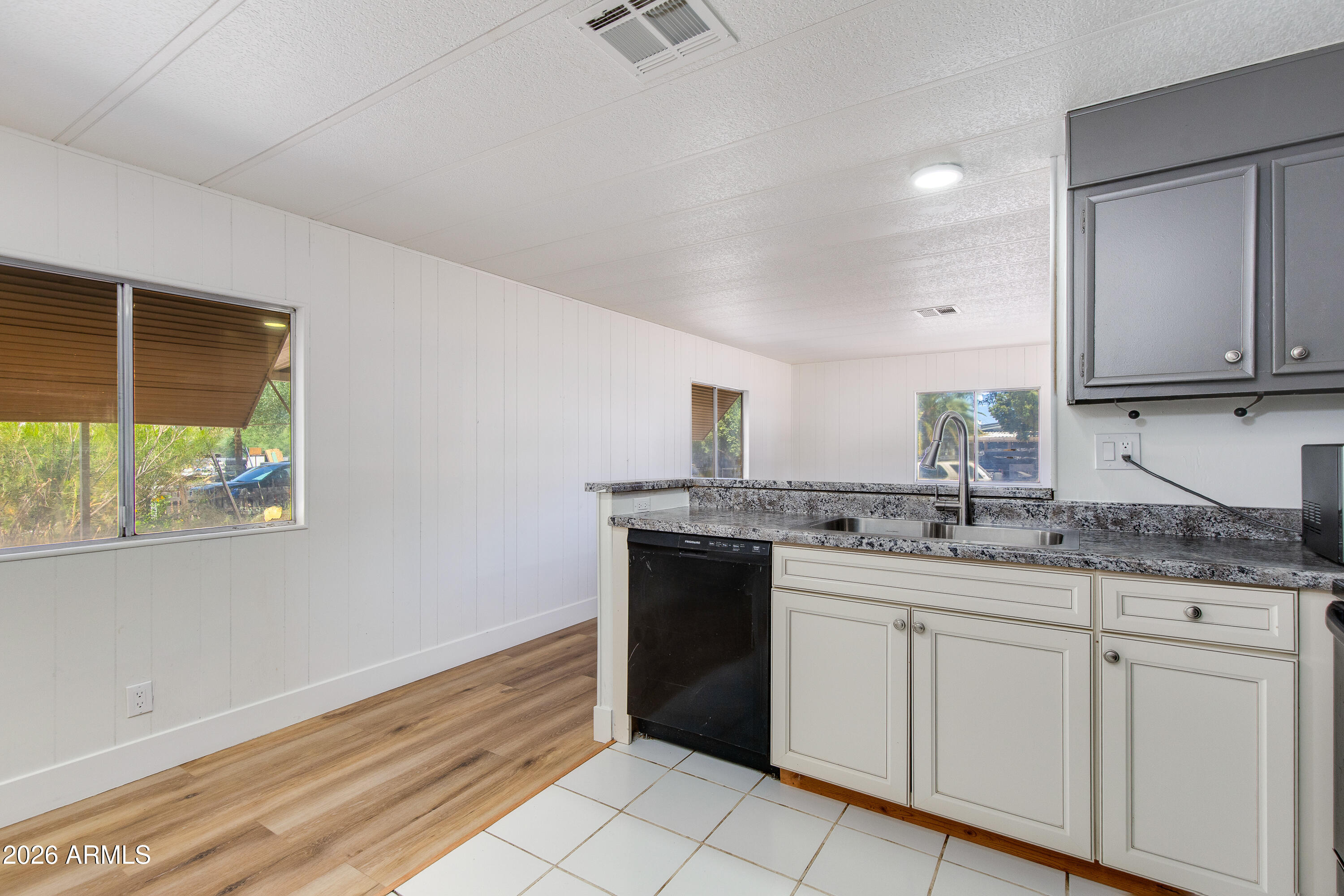 102 S 96TH Street