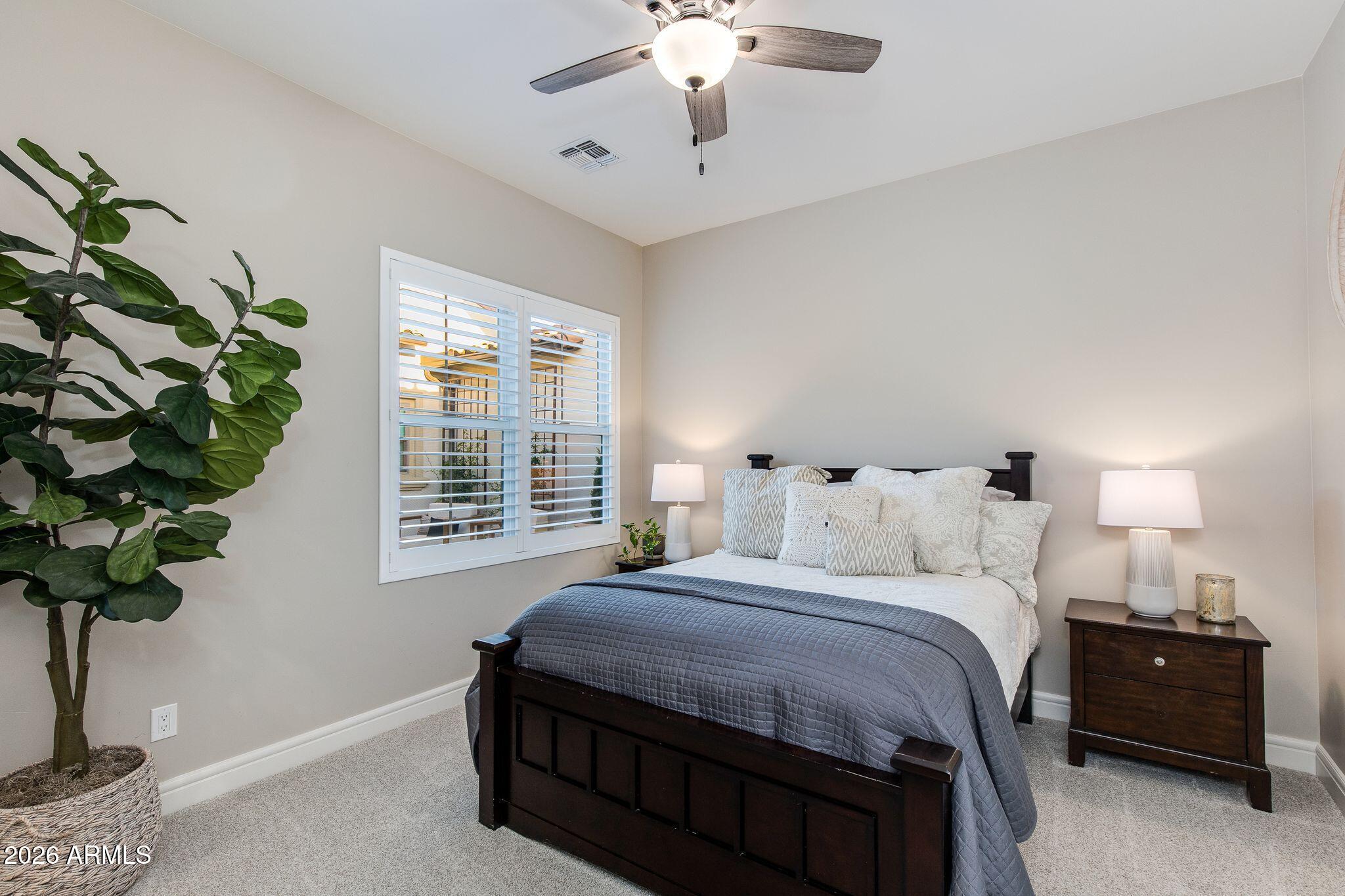 2766 E BONANZA Court