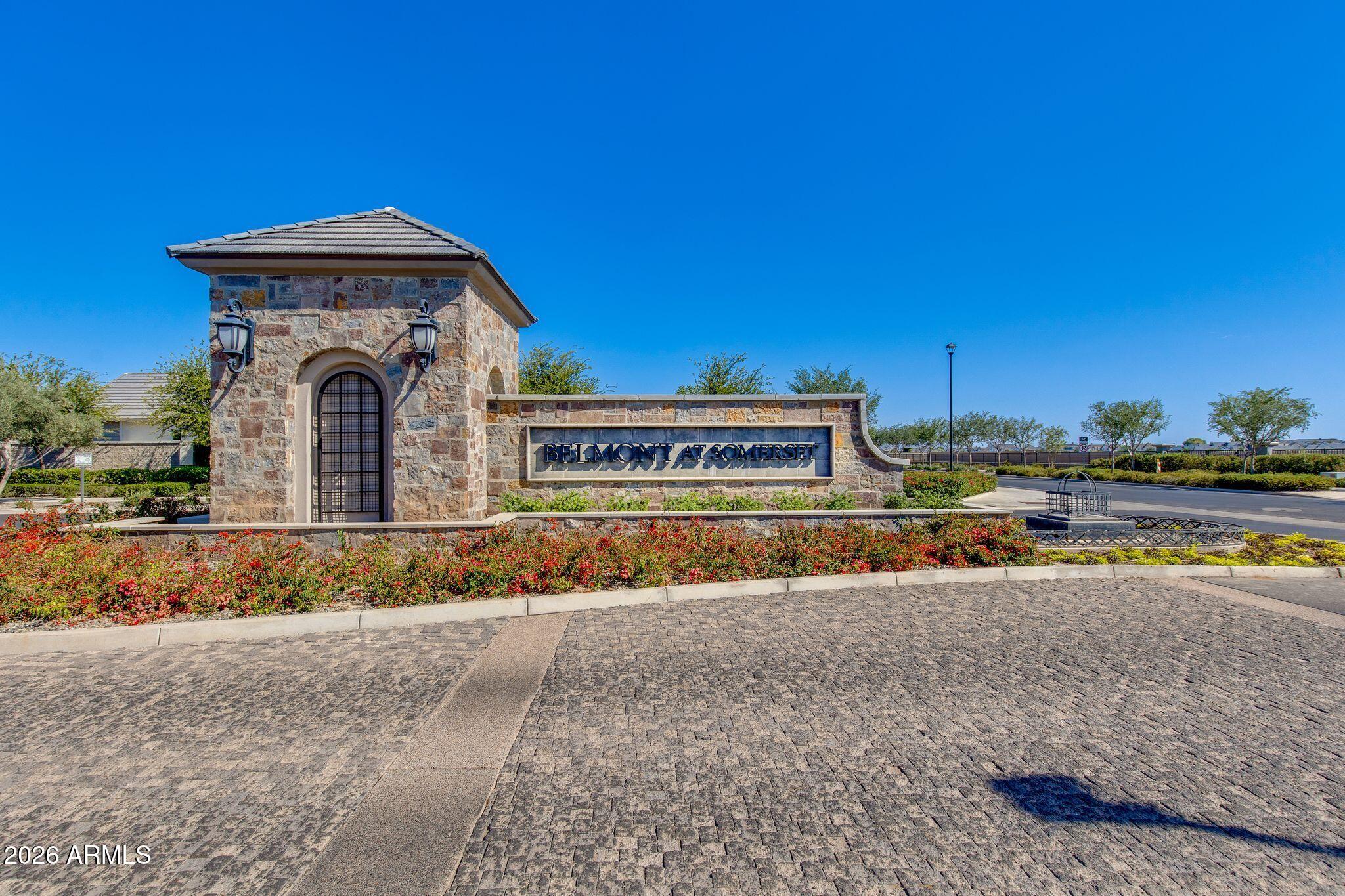 2766 E BONANZA Court