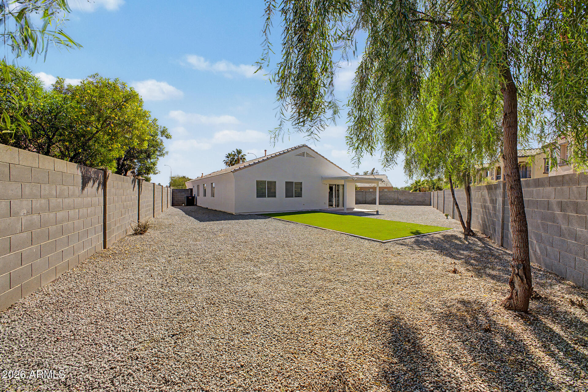 143 N DANYELL Court
