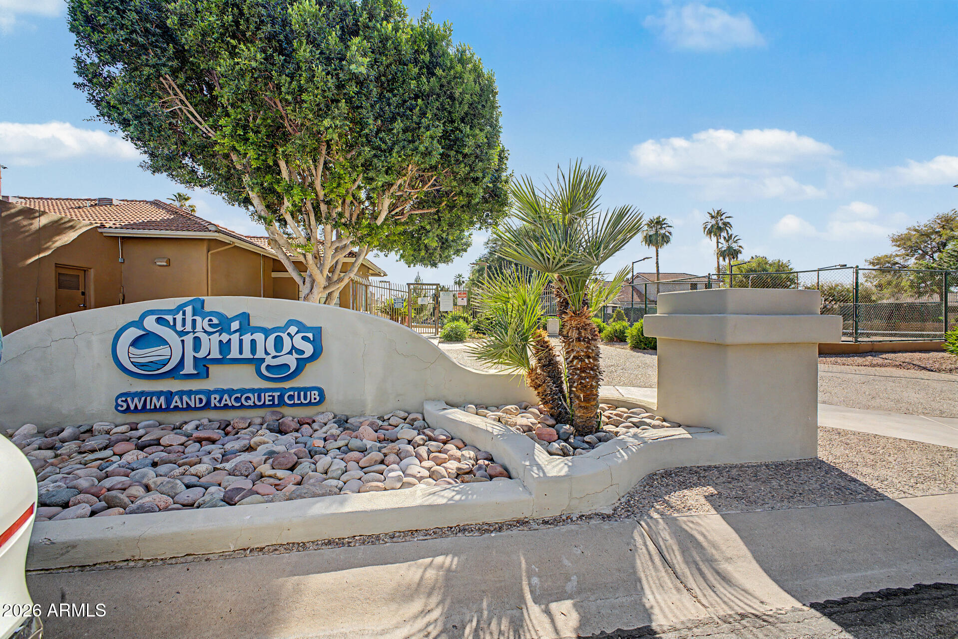143 N DANYELL Court