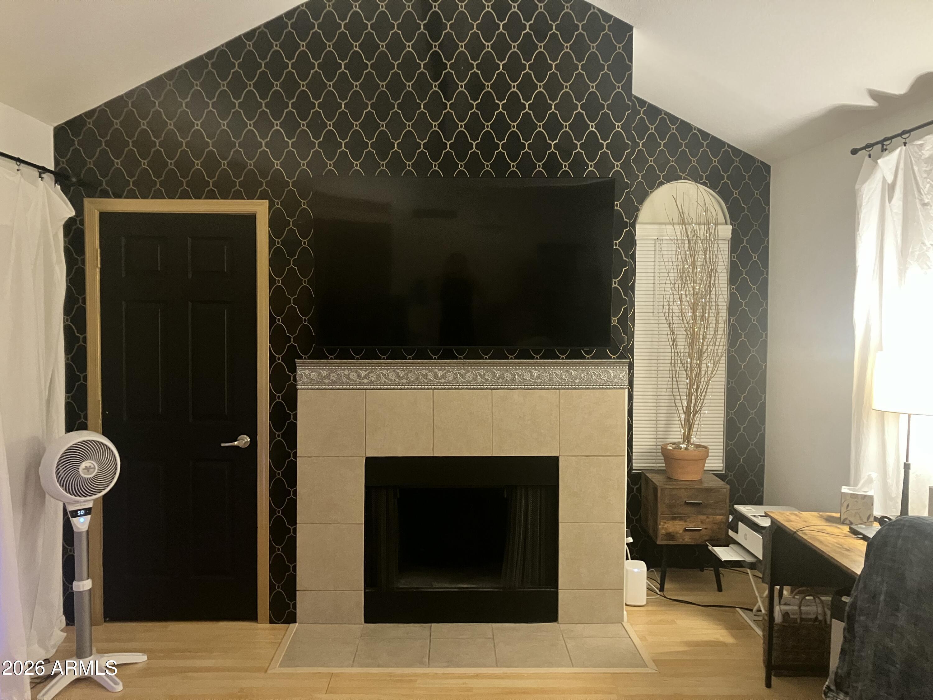 5122 E SHEA Boulevard 2165